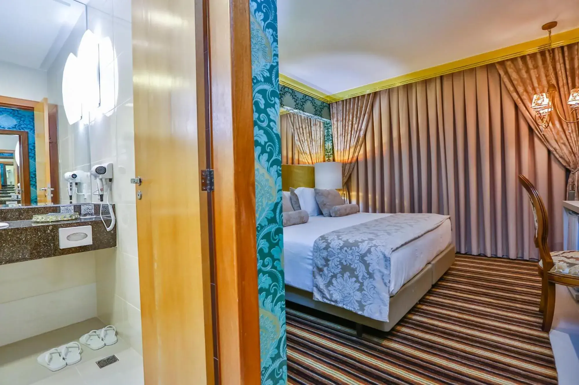 Dubai Presidential Suite - single occupancy in Golden Lis Hotel Boutique Dubai Presidential Suite - single occupancy in Golden Lis Hotel Boutique