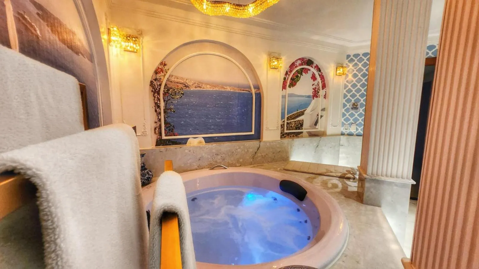 Golden Lis Hotel Boutique