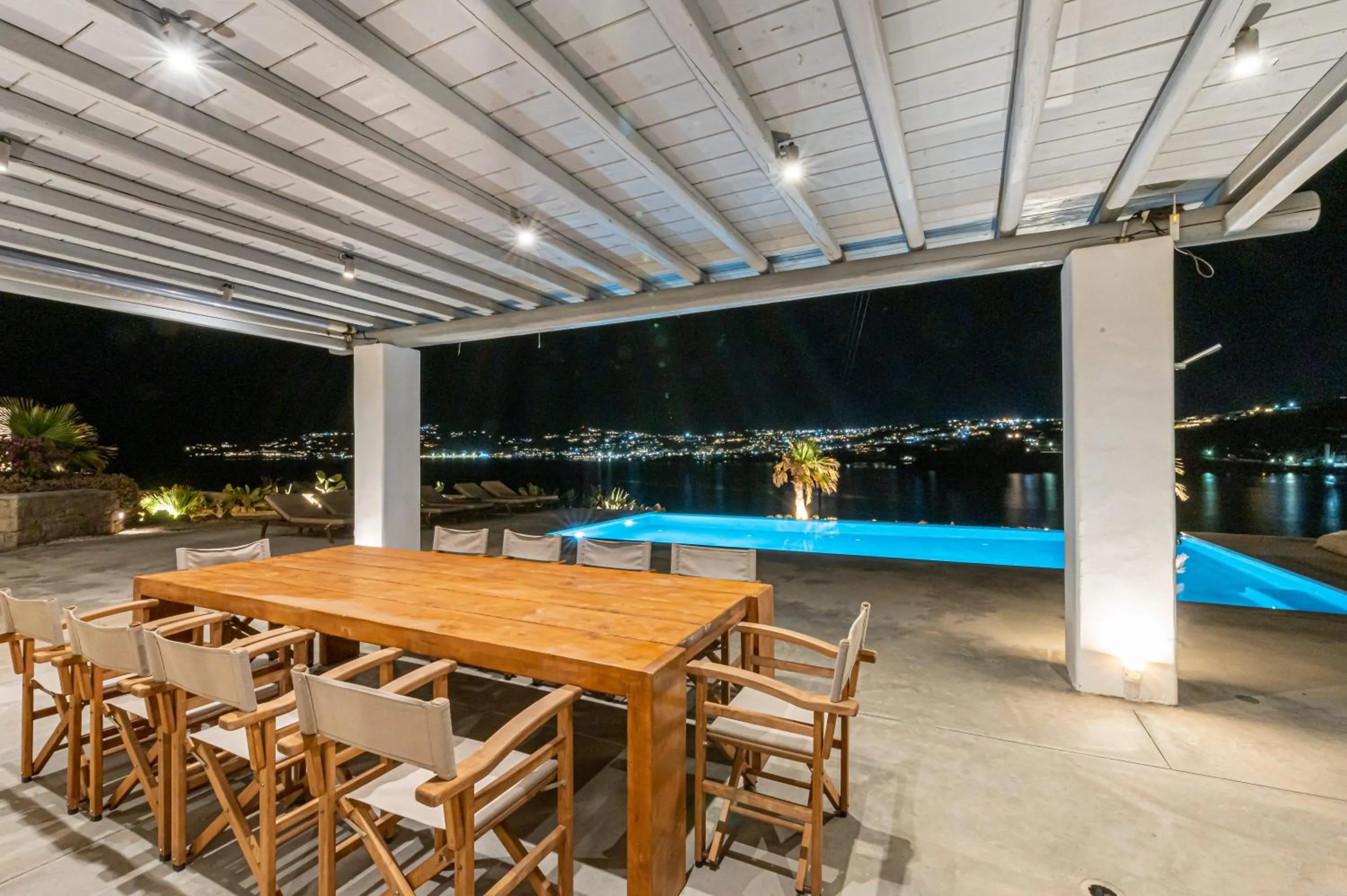 Patio in Carpe Diem Villas Mykonos ,Heated Pool!