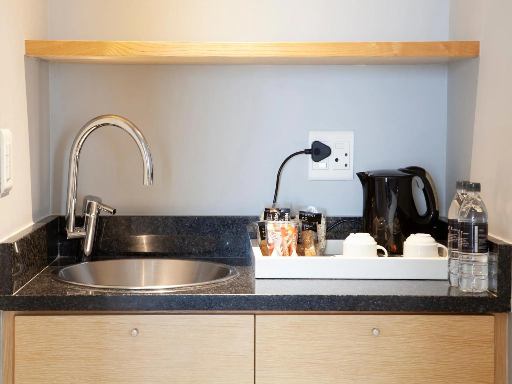 Coffee/tea facilities in Atlantic Beach Hotel