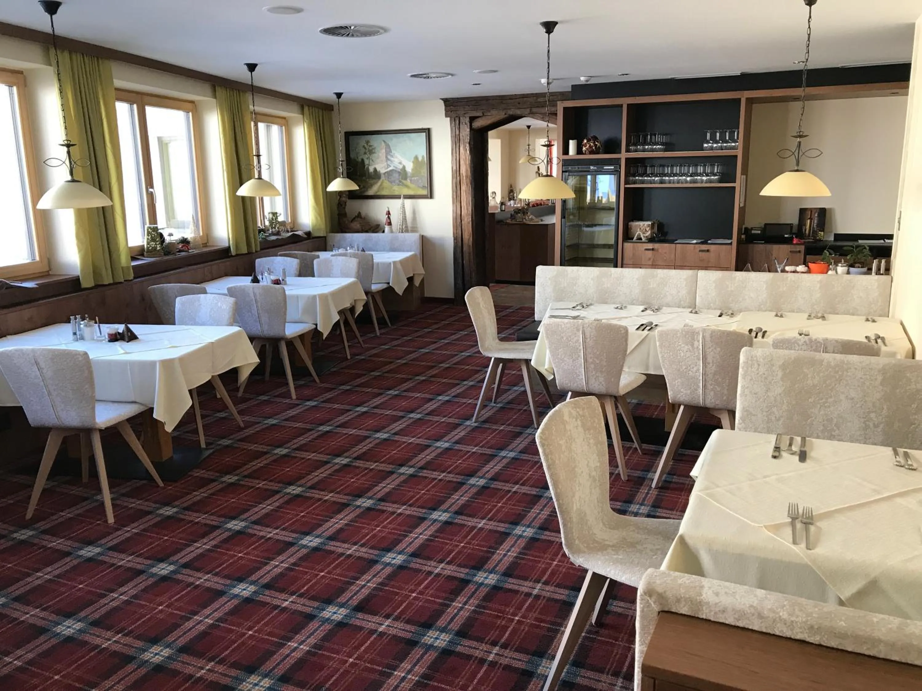 Restaurant/places to eat in Hotel Waldcafe