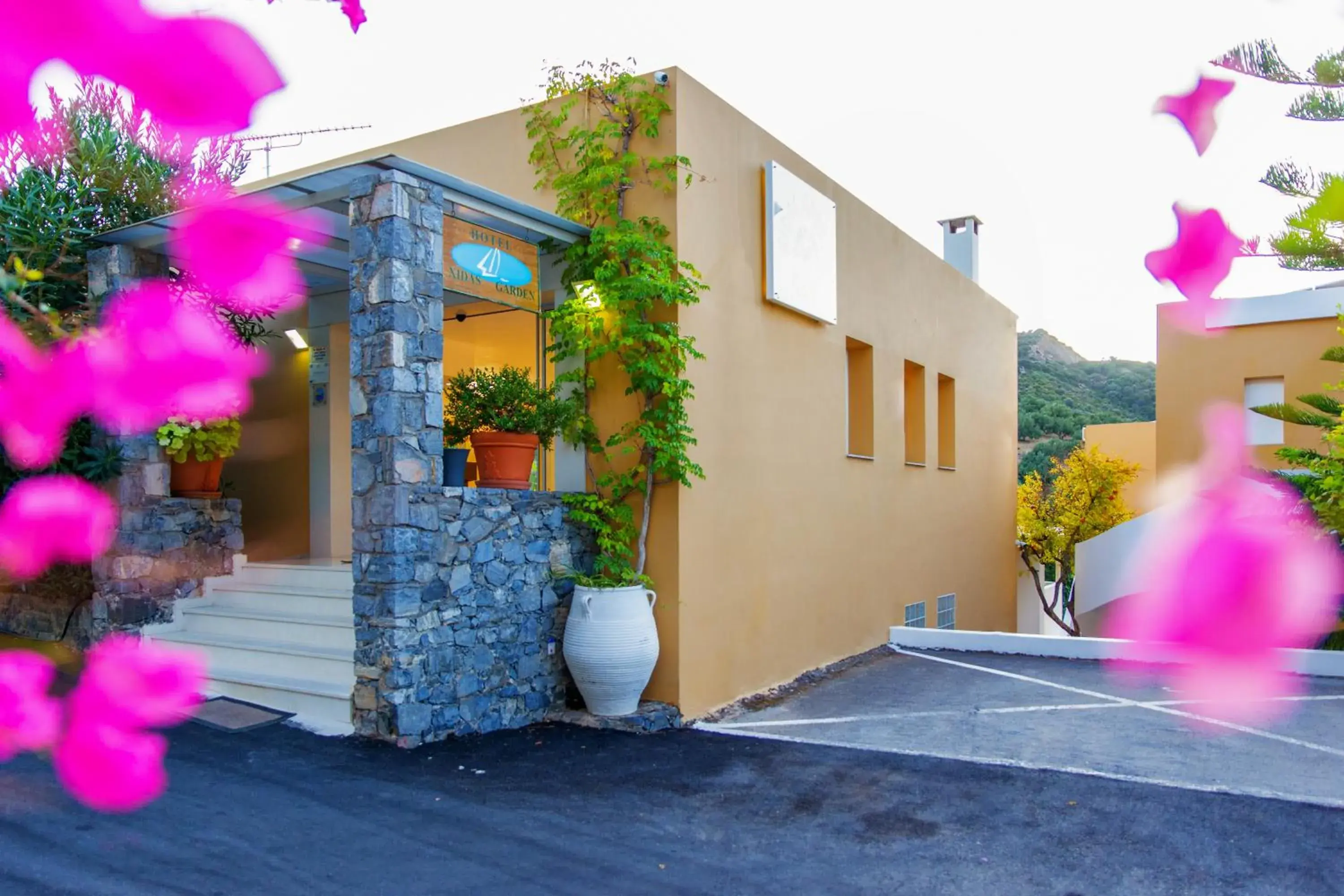 Lobby or reception in Xidas Garden Lobby or reception in Xidas Garden