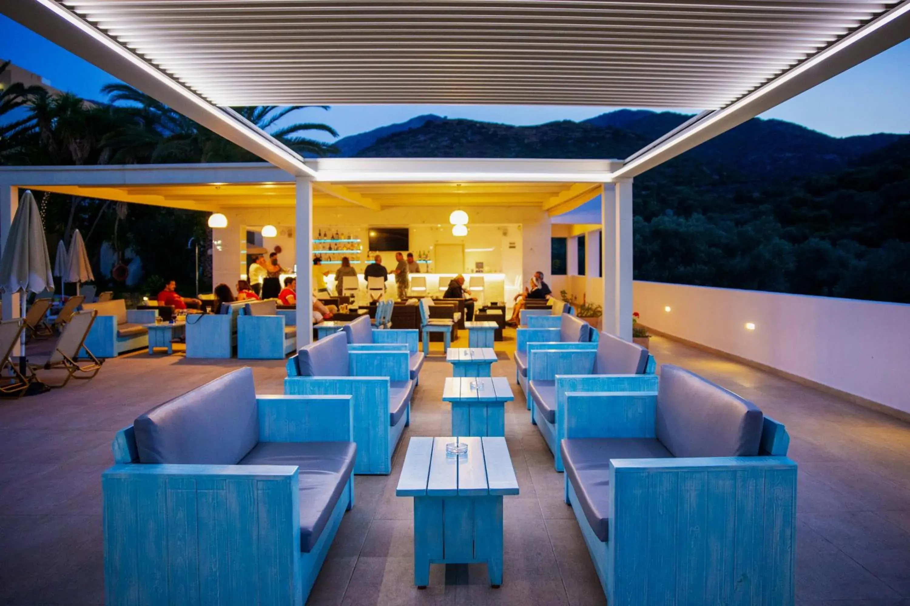 Lounge or bar in Xidas Garden Lounge or bar in Xidas Garden