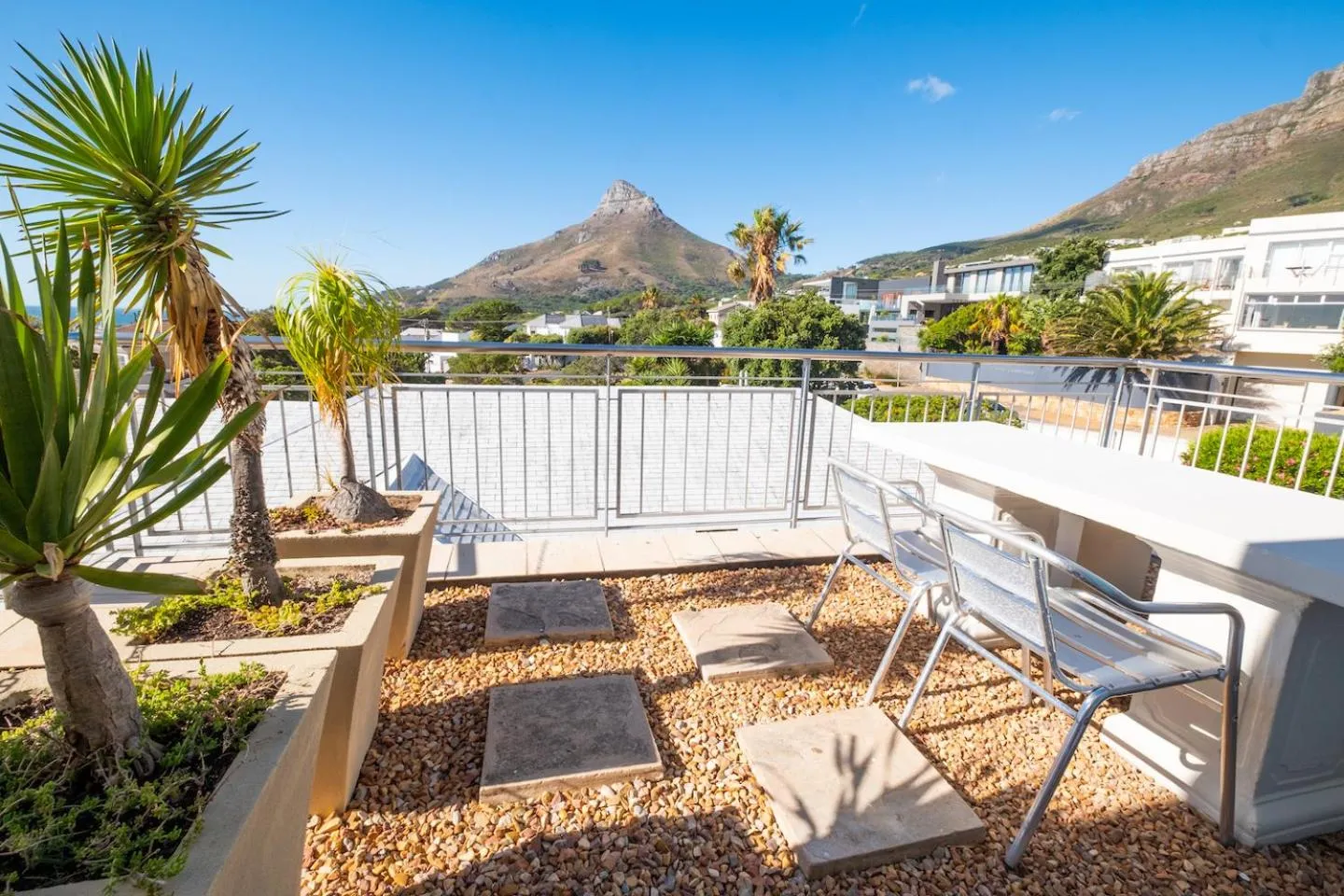 Balcony/Terrace in 3 On Camps Bay