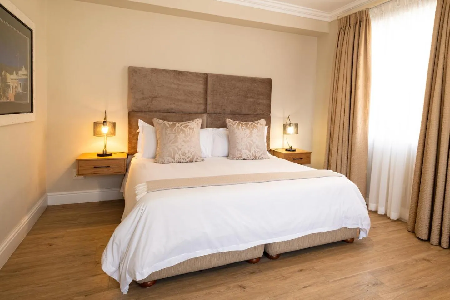 Bedroom, Bed in 3 On Camps Bay