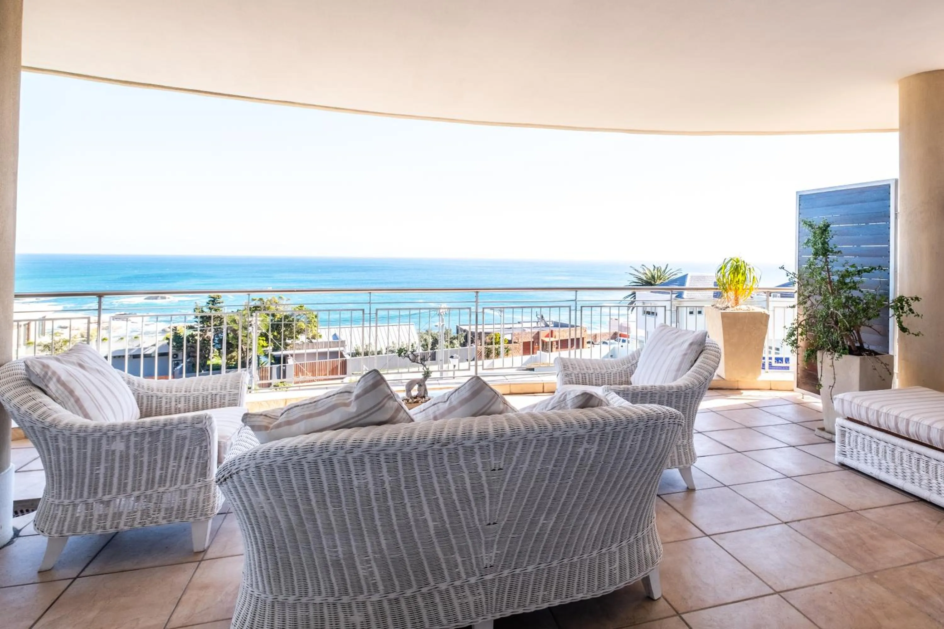 Balcony/Terrace in 3 On Camps Bay