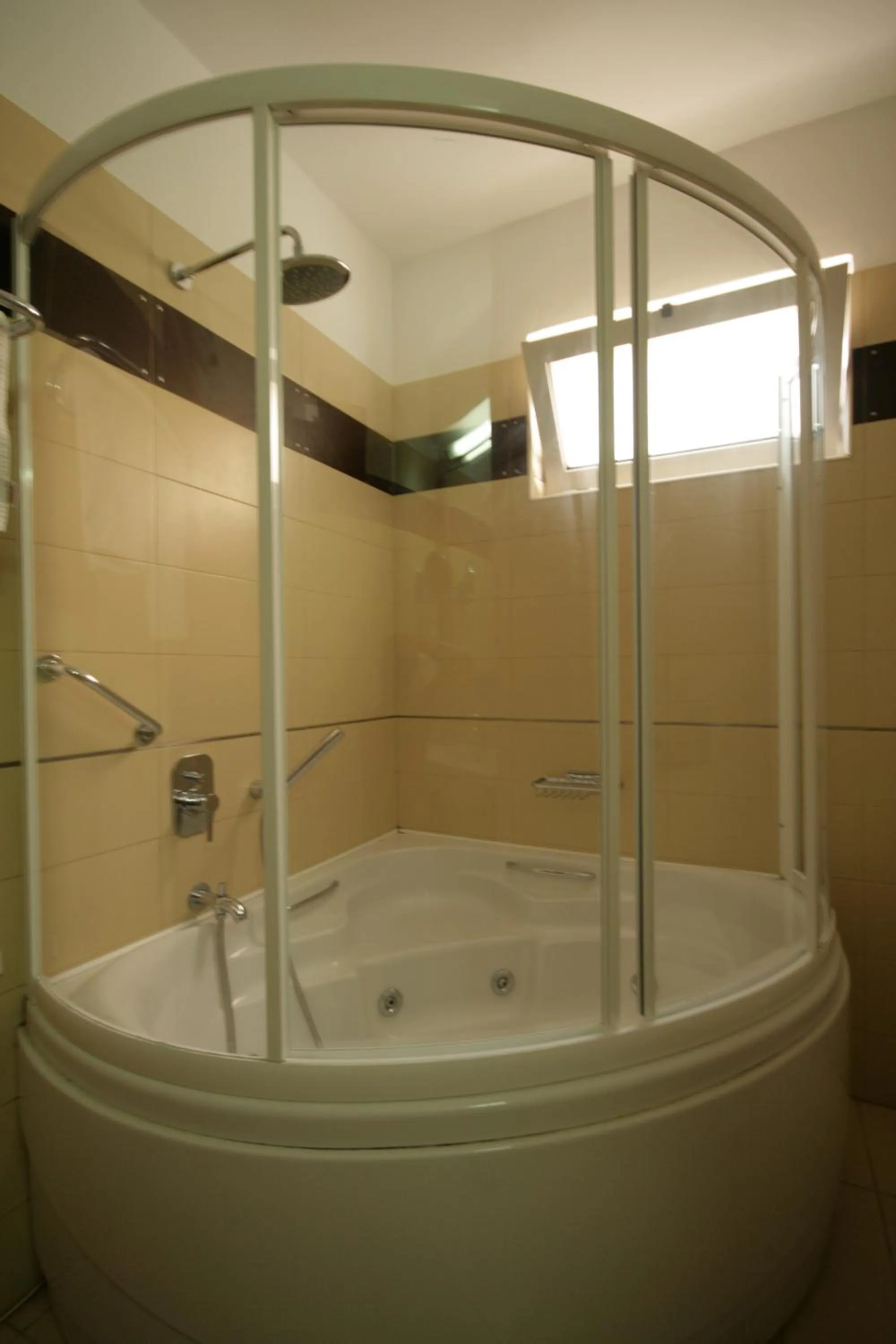 Shower in Liberty Hotel