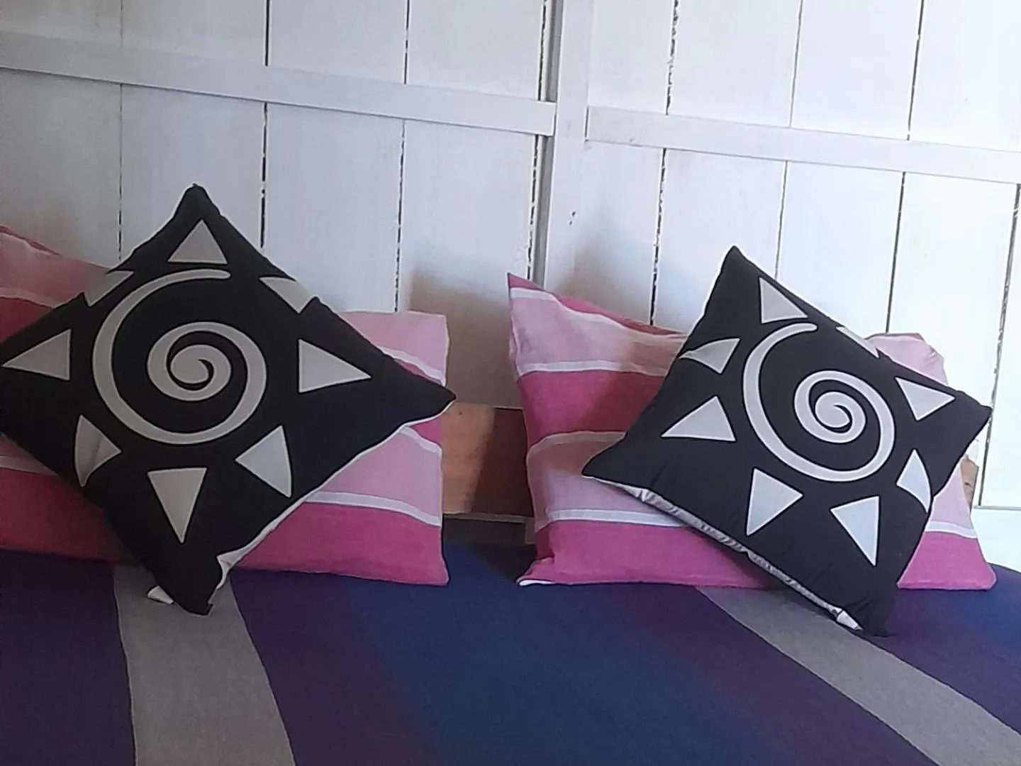 Bed in Amaranthe Beach Cabanas