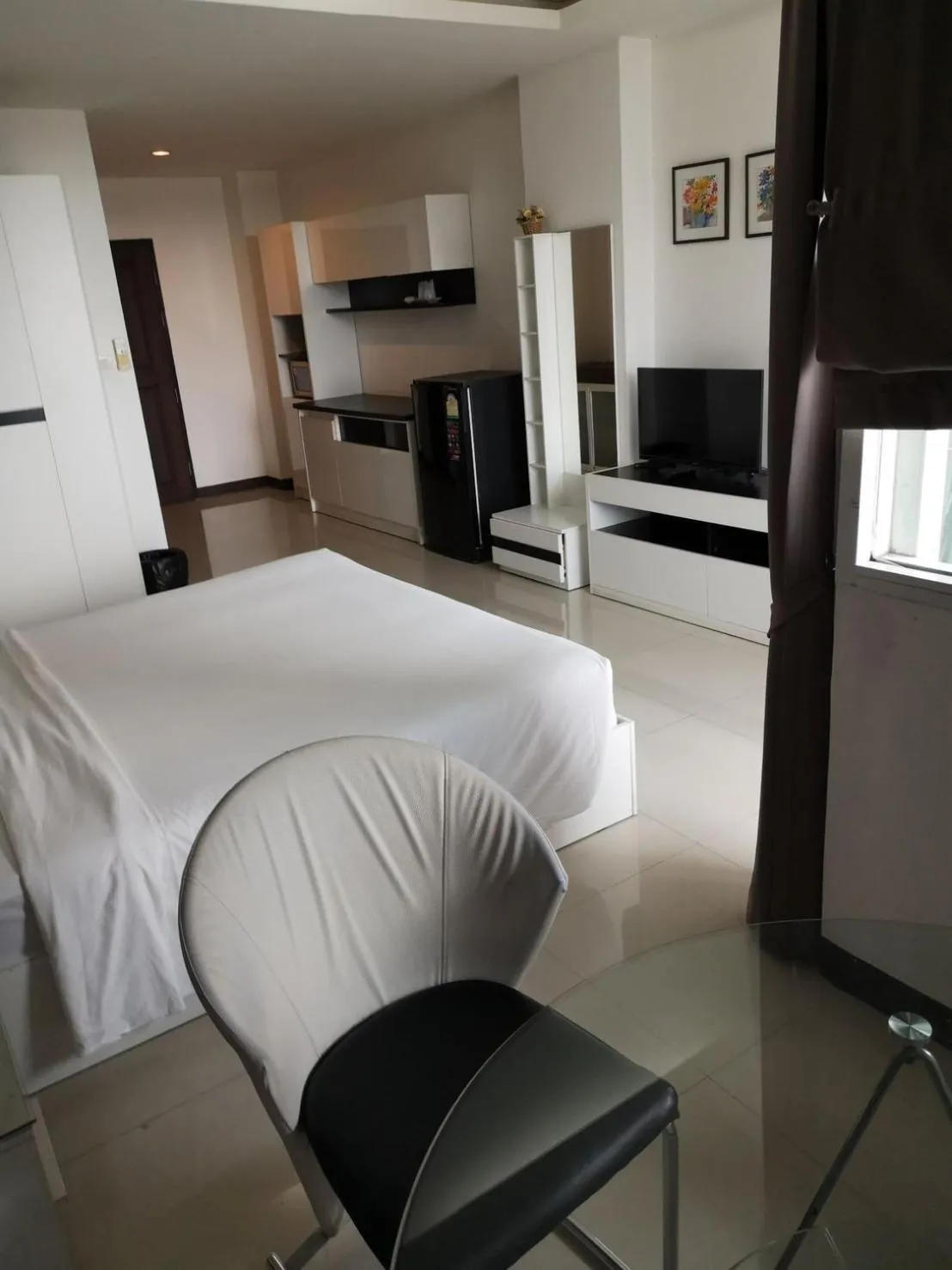 Bed in Grand Residence Jomtien