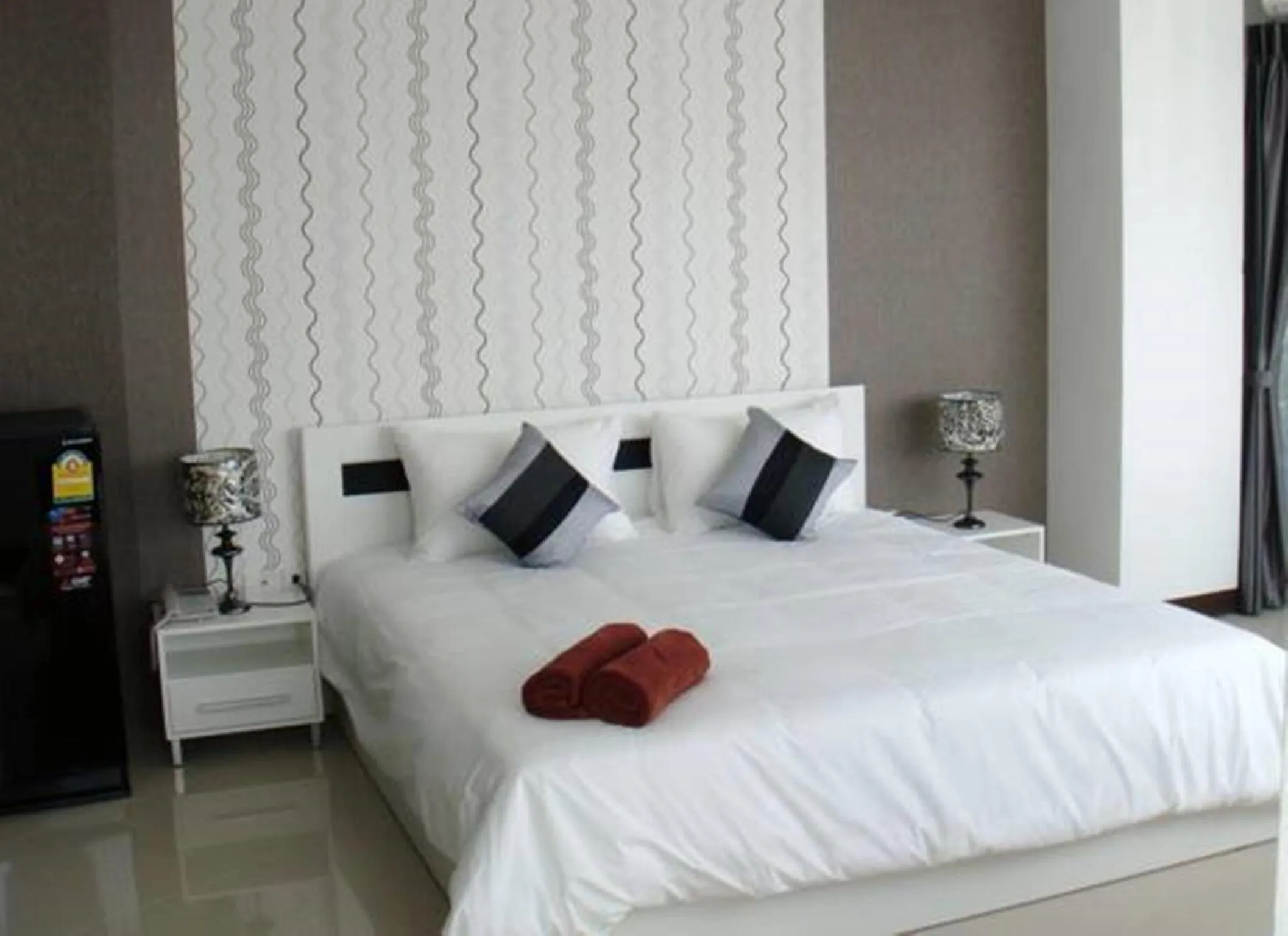 Bed in Grand Residence Jomtien