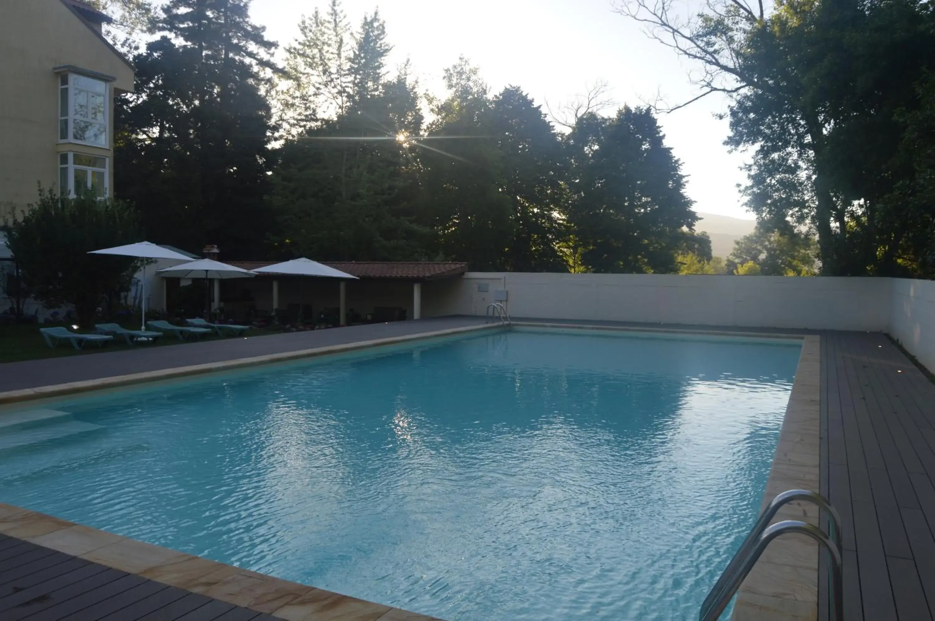 Swimming pool in Hotel Balneario De Alceda Swimming pool in Hotel Balneario De Alceda