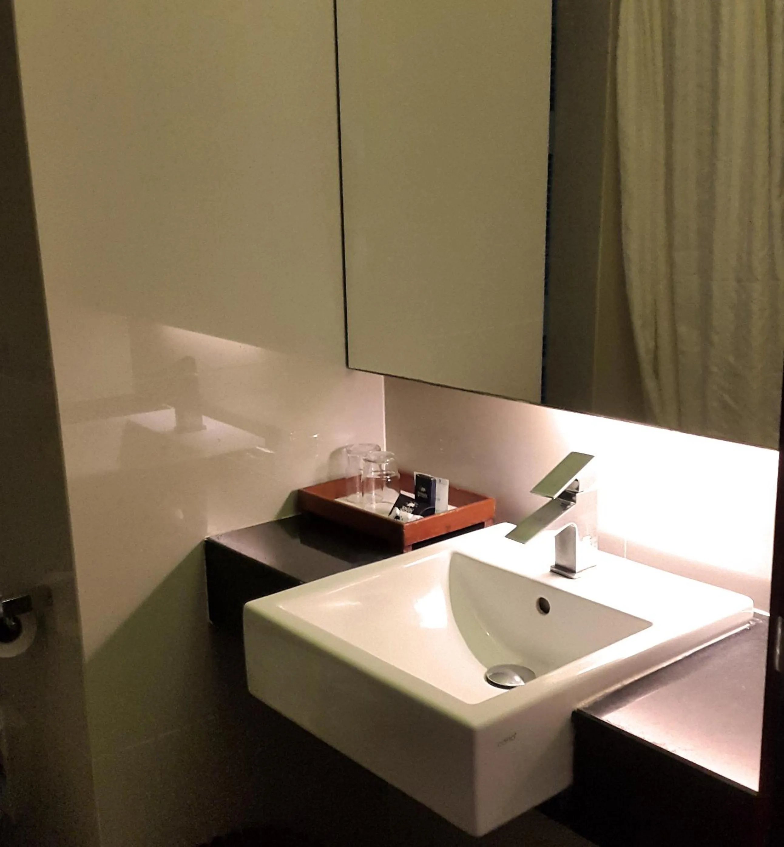 Bathroom in Grand Jomtien Palace Hotel - SHA Extra Plus