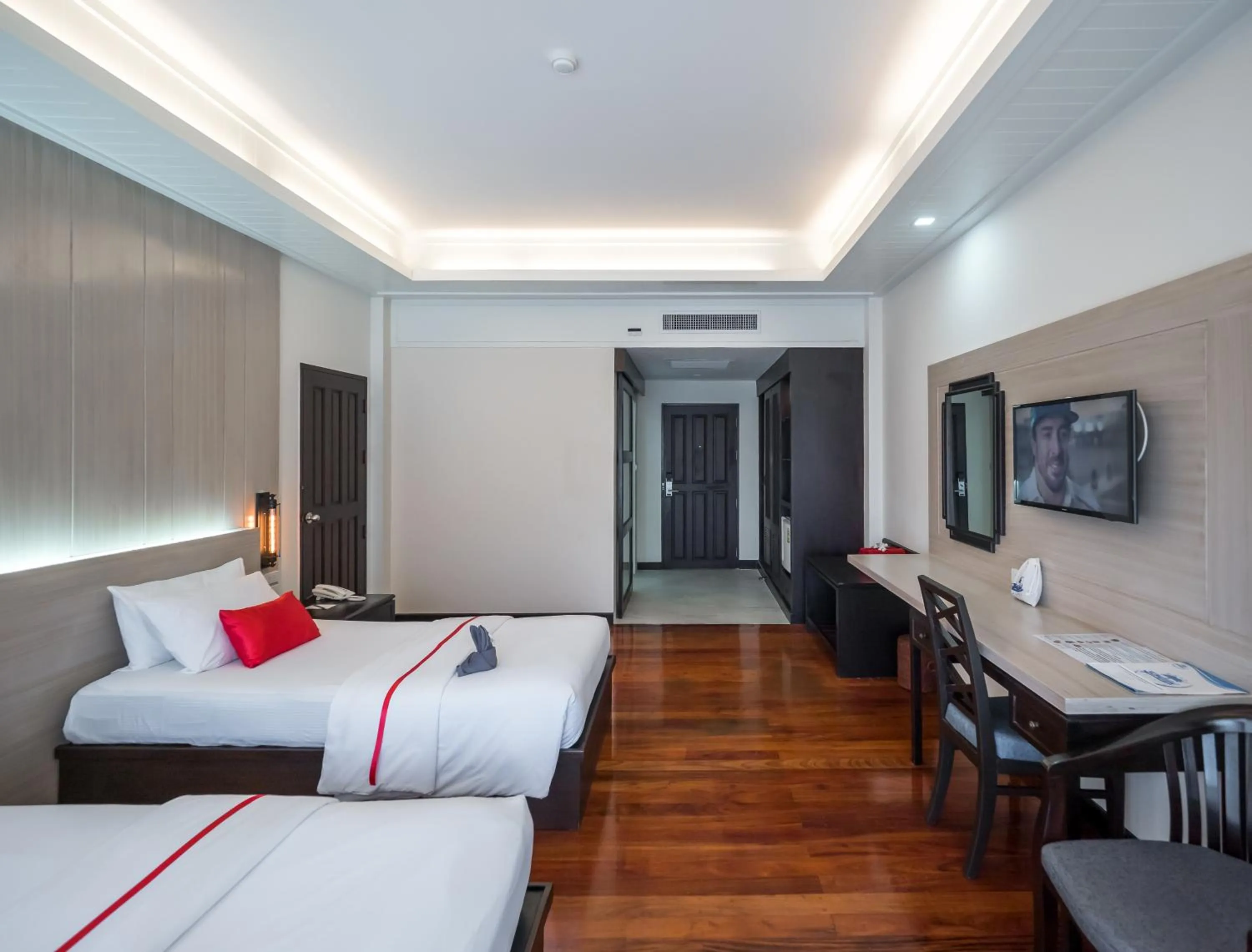 Bed in Grand Jomtien Palace Hotel - SHA Extra Plus