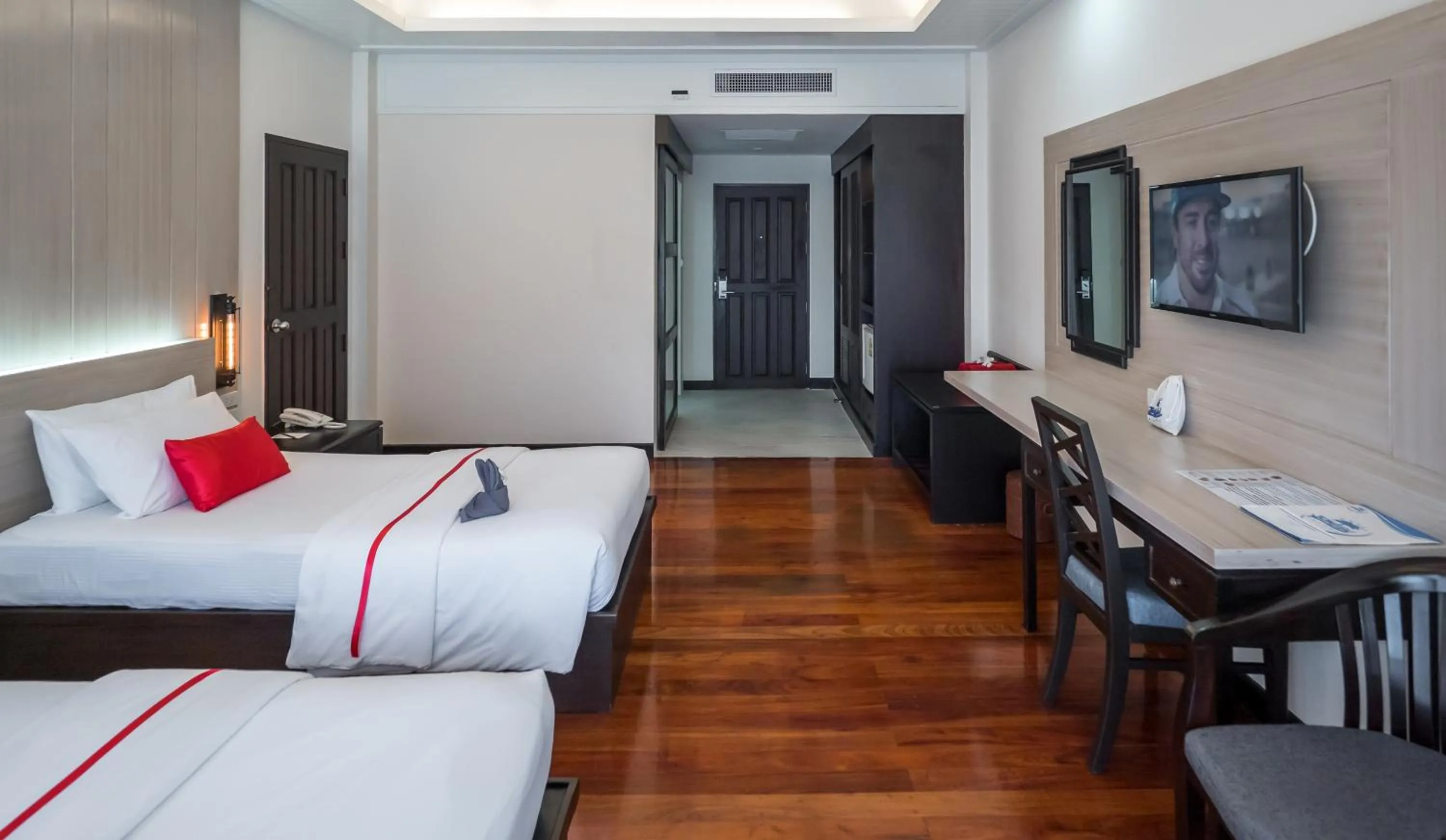 Bed in Grand Jomtien Palace Hotel - SHA Extra Plus