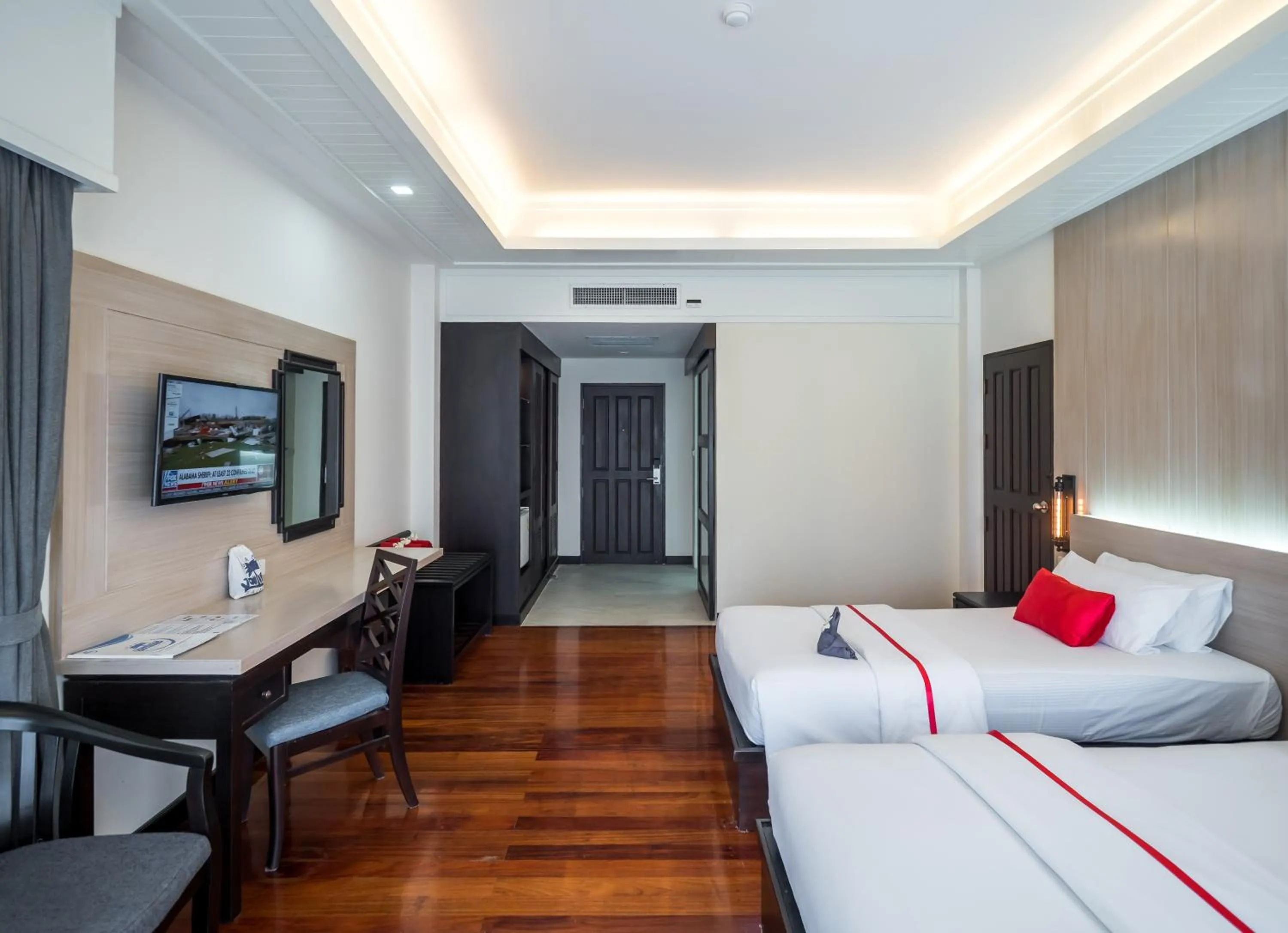 Bed in Grand Jomtien Palace Hotel - SHA Extra Plus