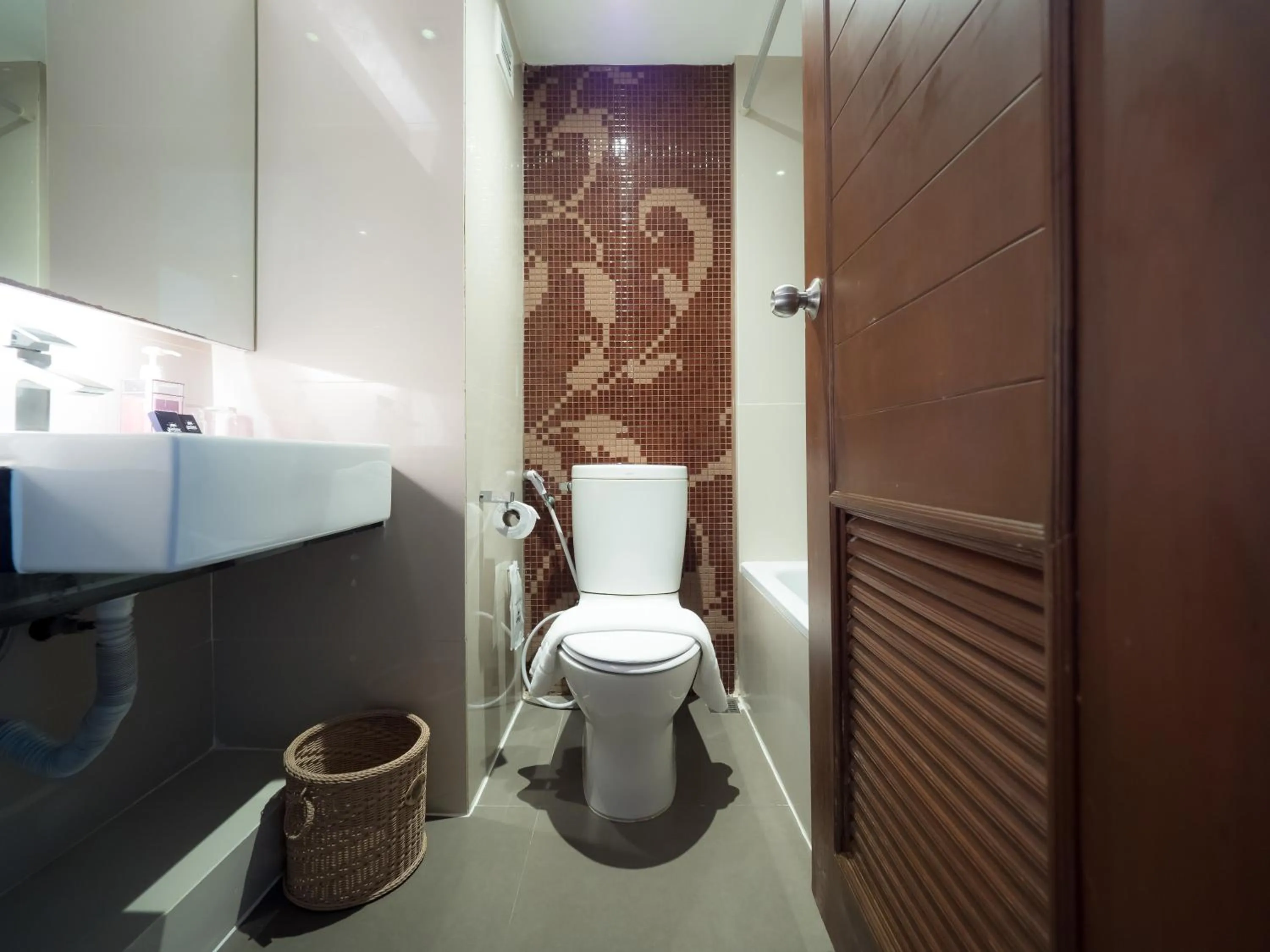 Grand Jomtien Palace Hotel - SHA Extra Plus