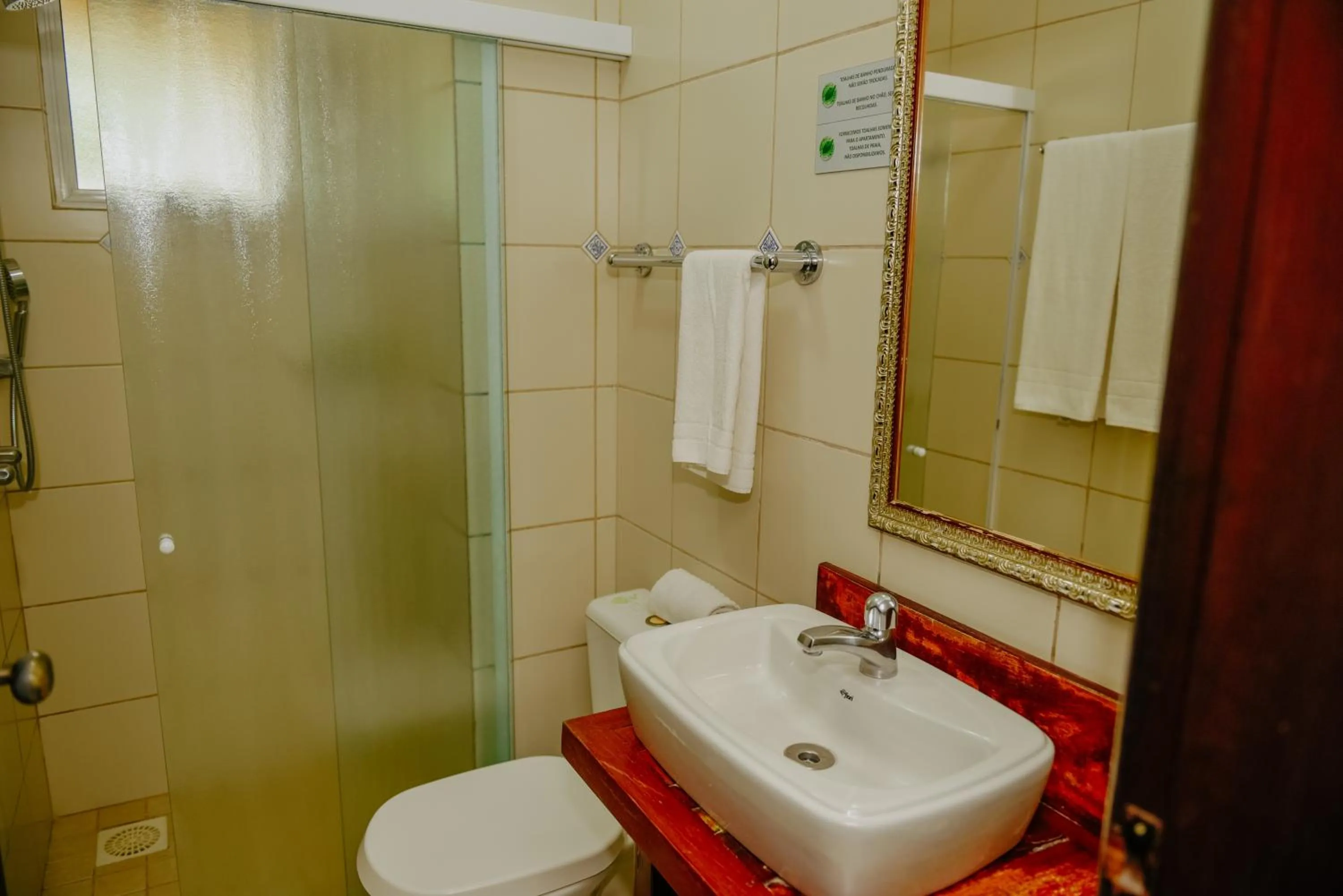 Bathroom in Pousada Villa dos Açores