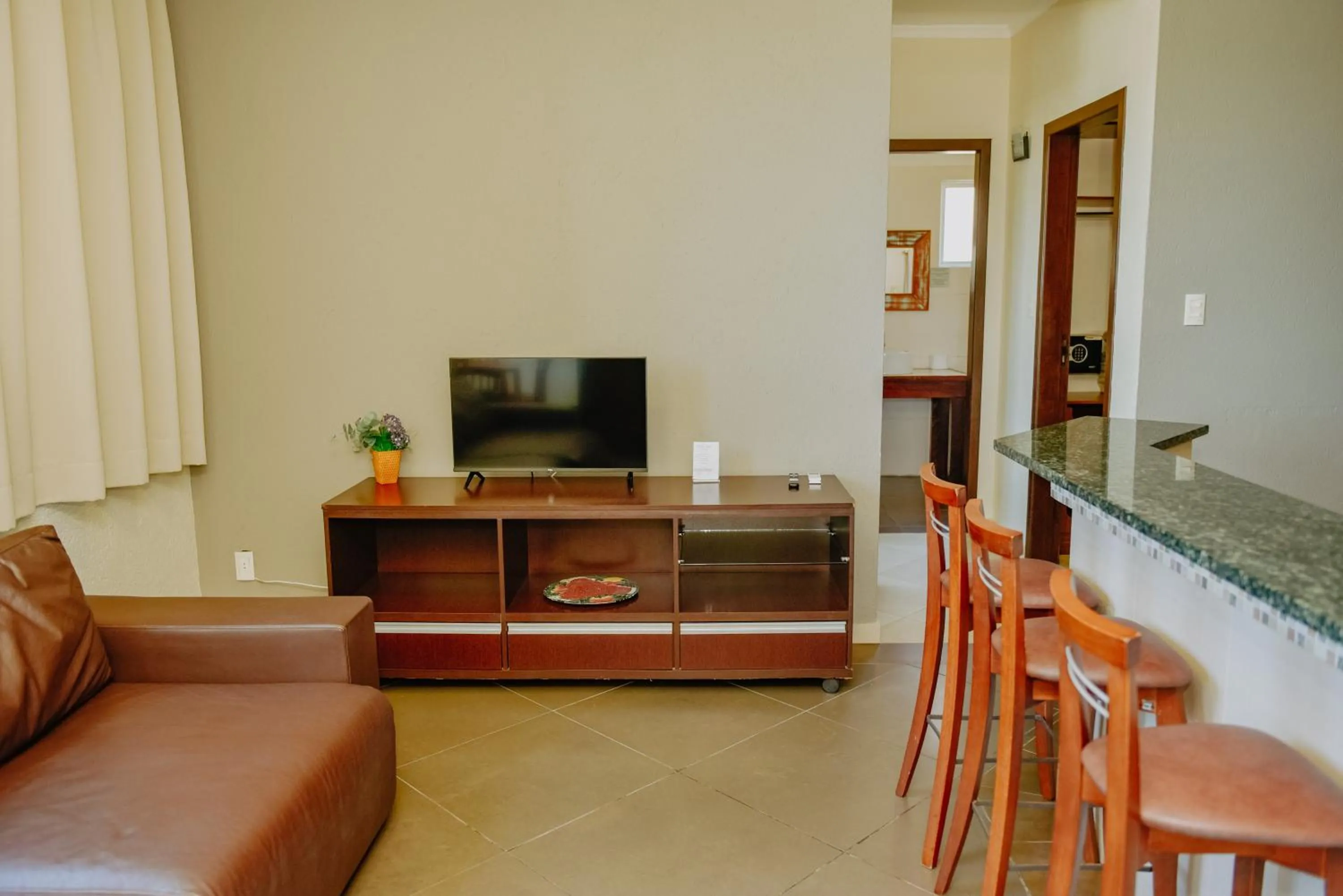 Kitchen or kitchenette in Pousada Villa dos Açores