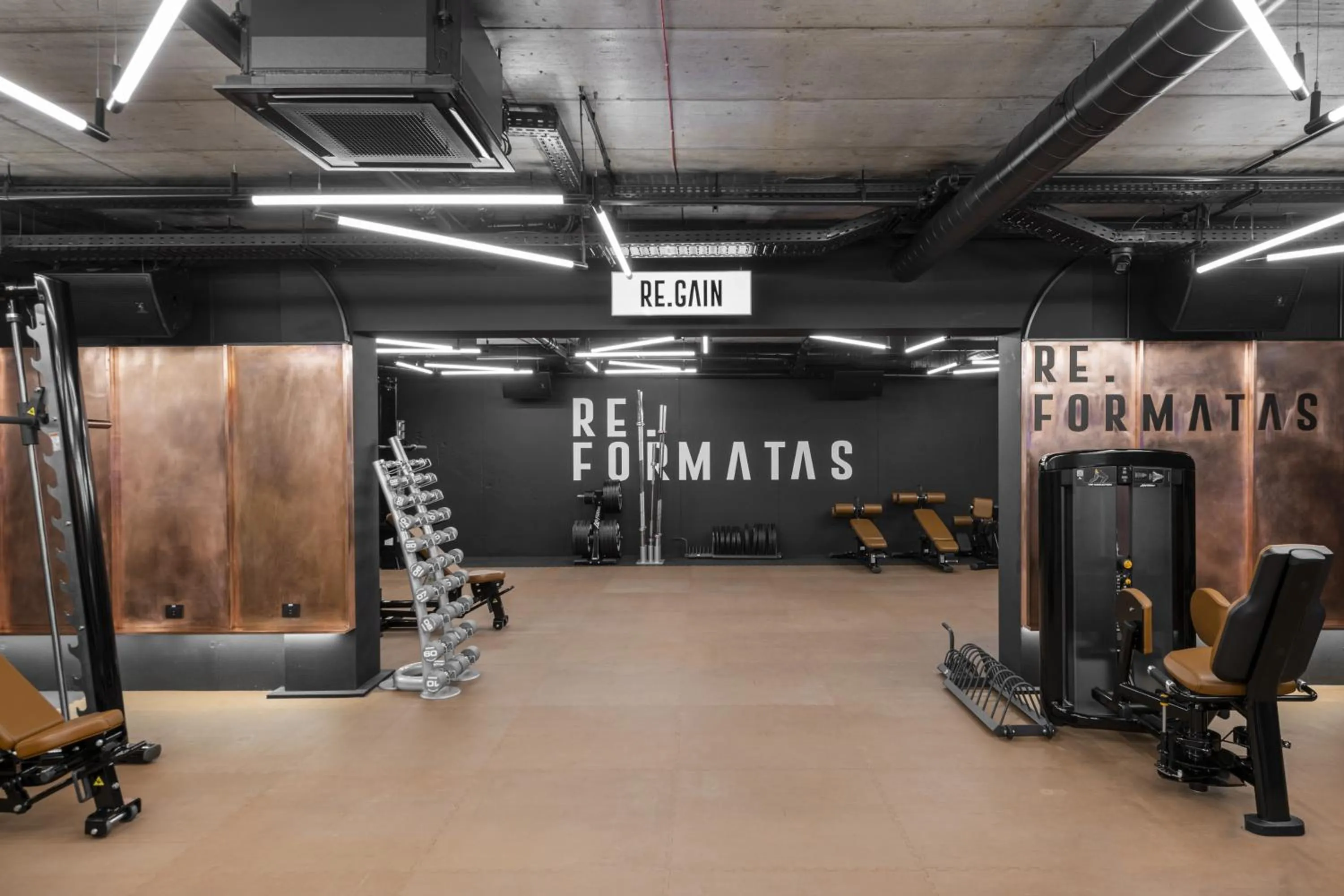 Fitness centre/facilities in Urbihop Hotel