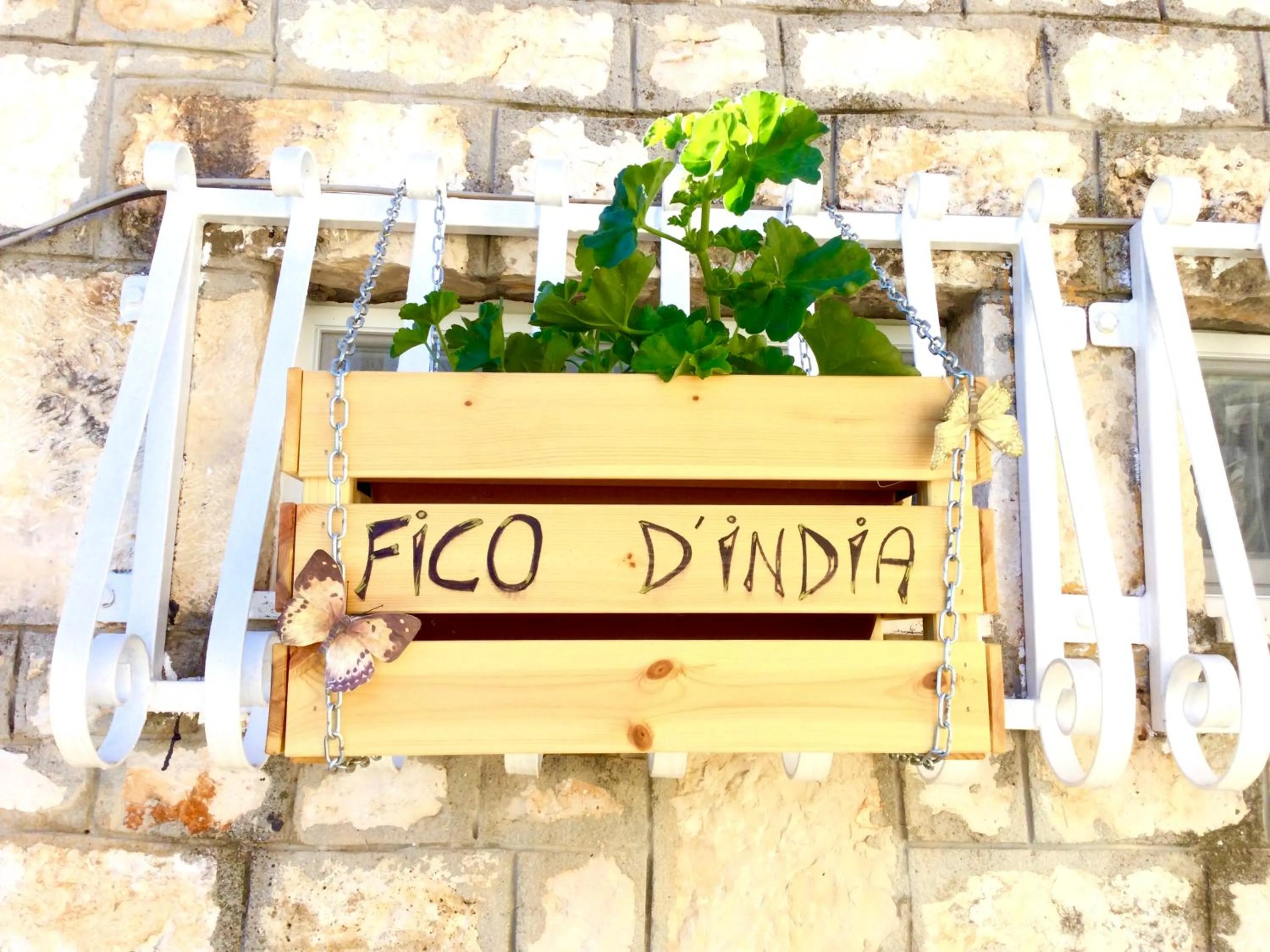 Property logo or sign in Mirella Charming