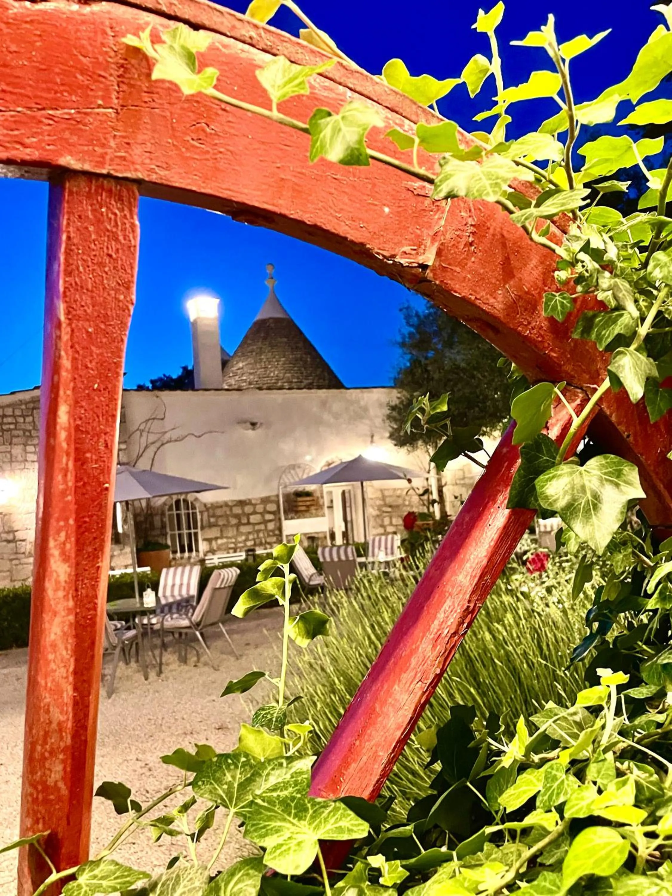 Patio in Mirella Charming