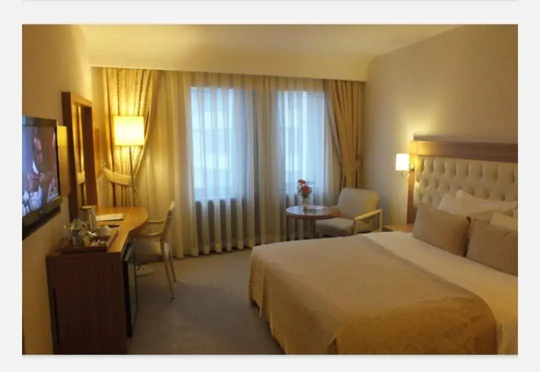 Standard Double Room - single occupancy in Park Royal Standard Double Room - single occupancy in Park Royal