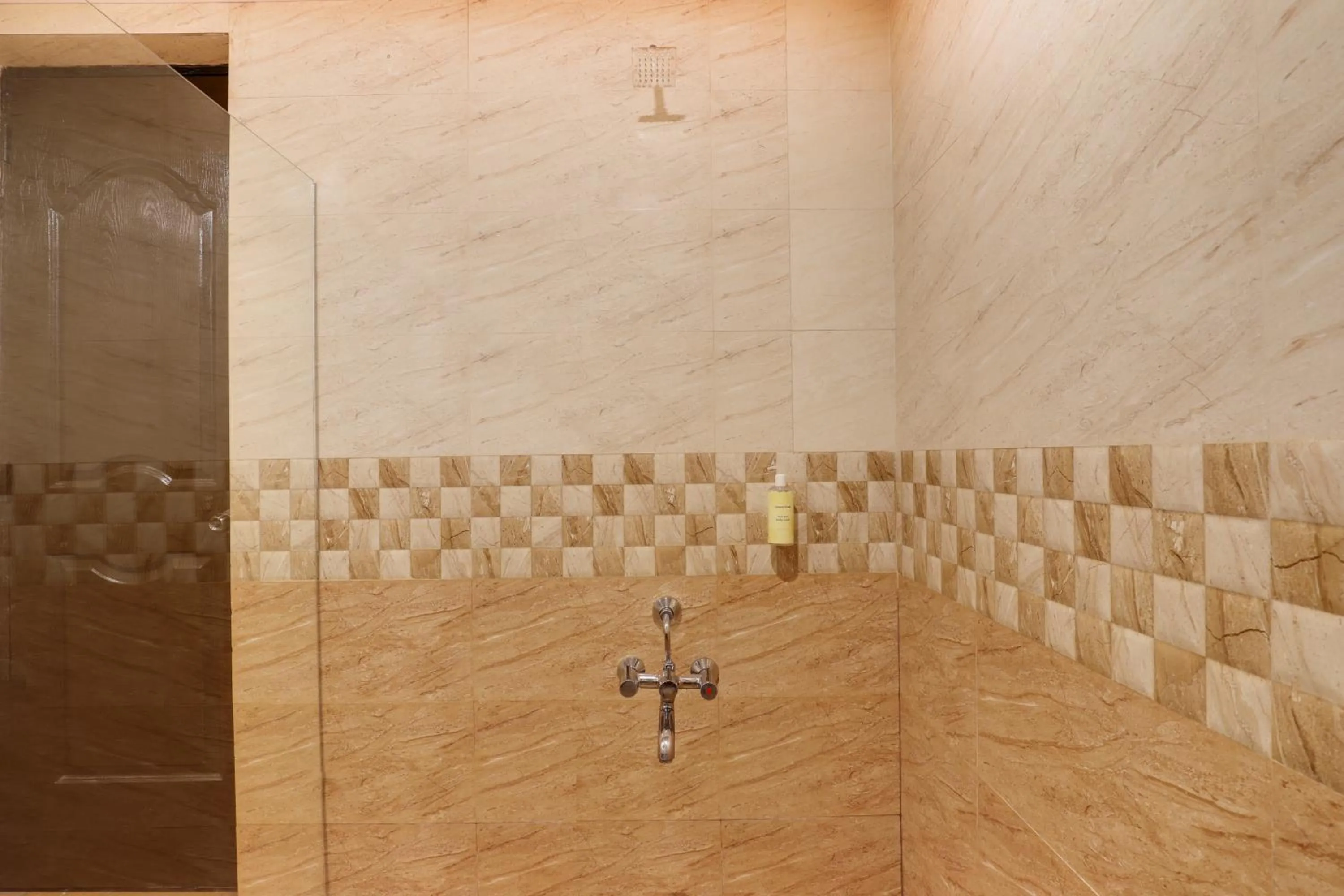 Lemon Tree Hotel, Dapoli