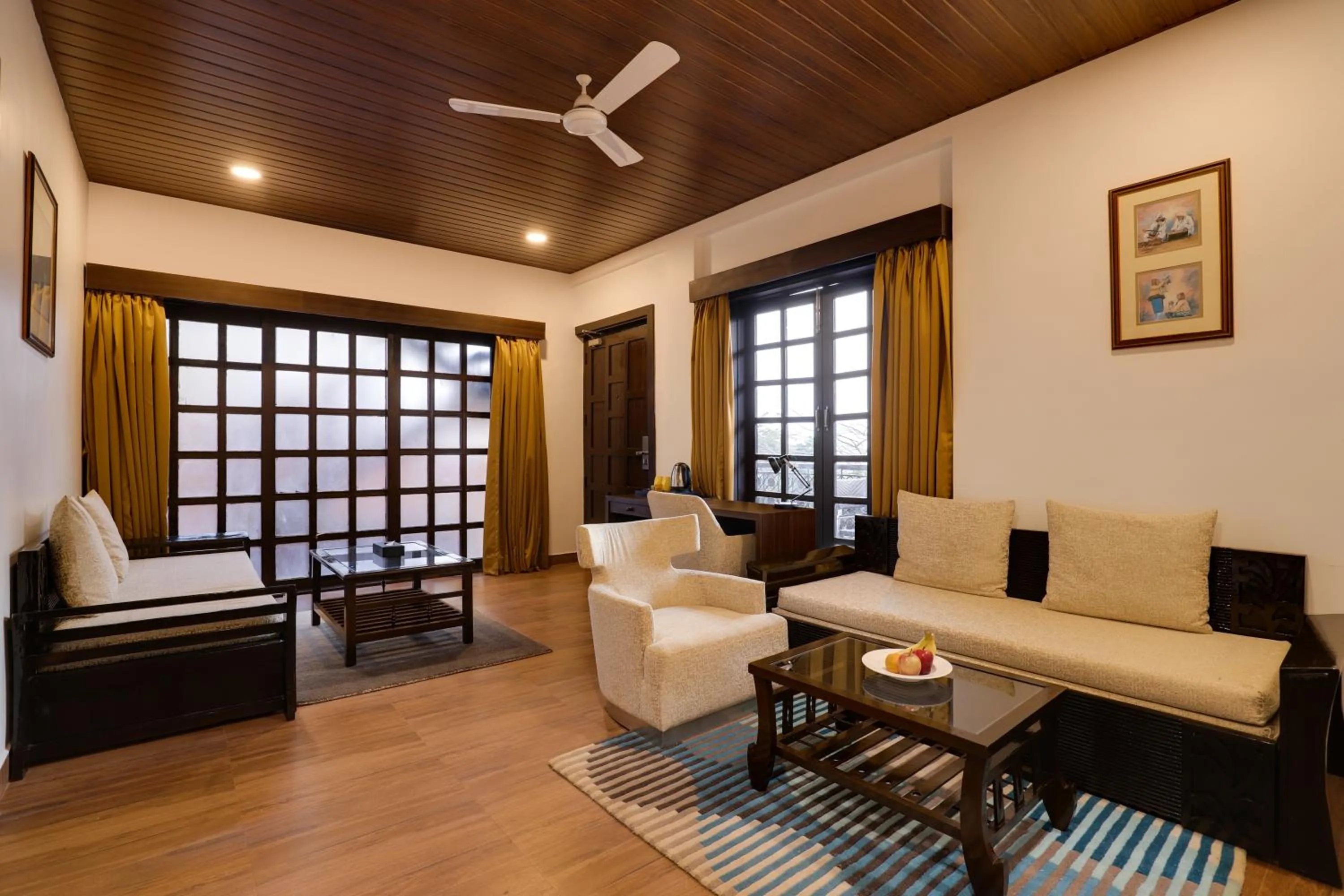 Living room in Lemon Tree Hotel, Dapoli