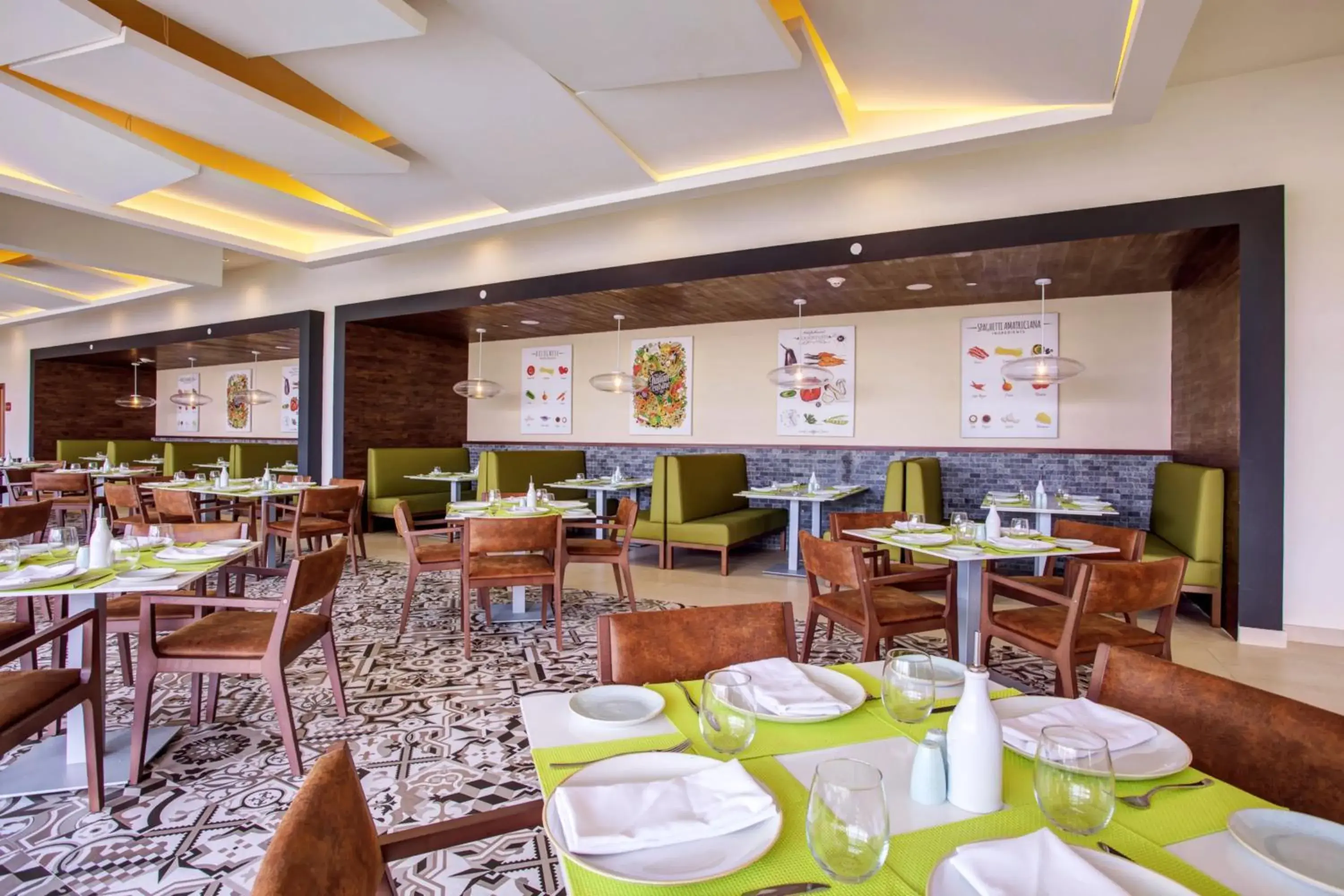 Restaurant/places to eat in Royalton Bavaro, An Autograph Collection All-Inclusive Resort & Casino Restaurant/places to eat in Royalton Bavaro, An Autograph Collection All-Inclusive Resort & Casino