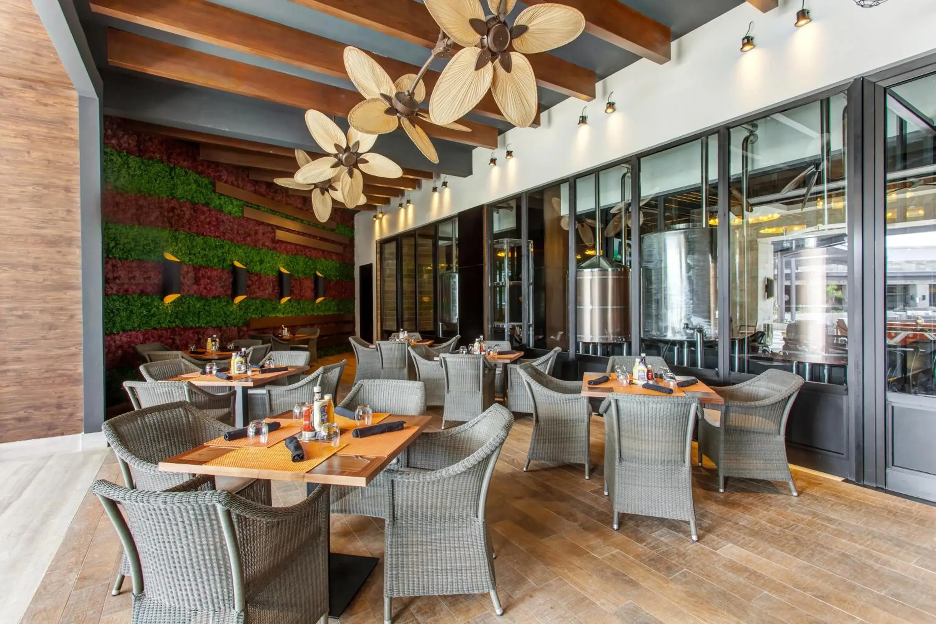 Restaurant/places to eat in Royalton Bavaro, An Autograph Collection All-Inclusive Resort & Casino Restaurant/places to eat in Royalton Bavaro, An Autograph Collection All-Inclusive Resort & Casino