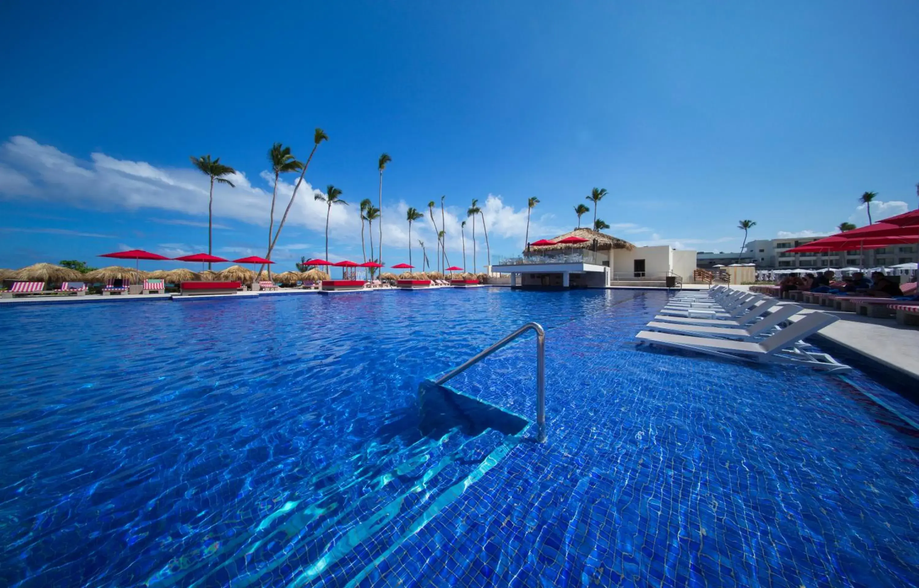 Swimming pool in Royalton Bavaro, An Autograph Collection All-Inclusive Resort & Casino Swimming pool in Royalton Bavaro, An Autograph Collection All-Inclusive Resort & Casino