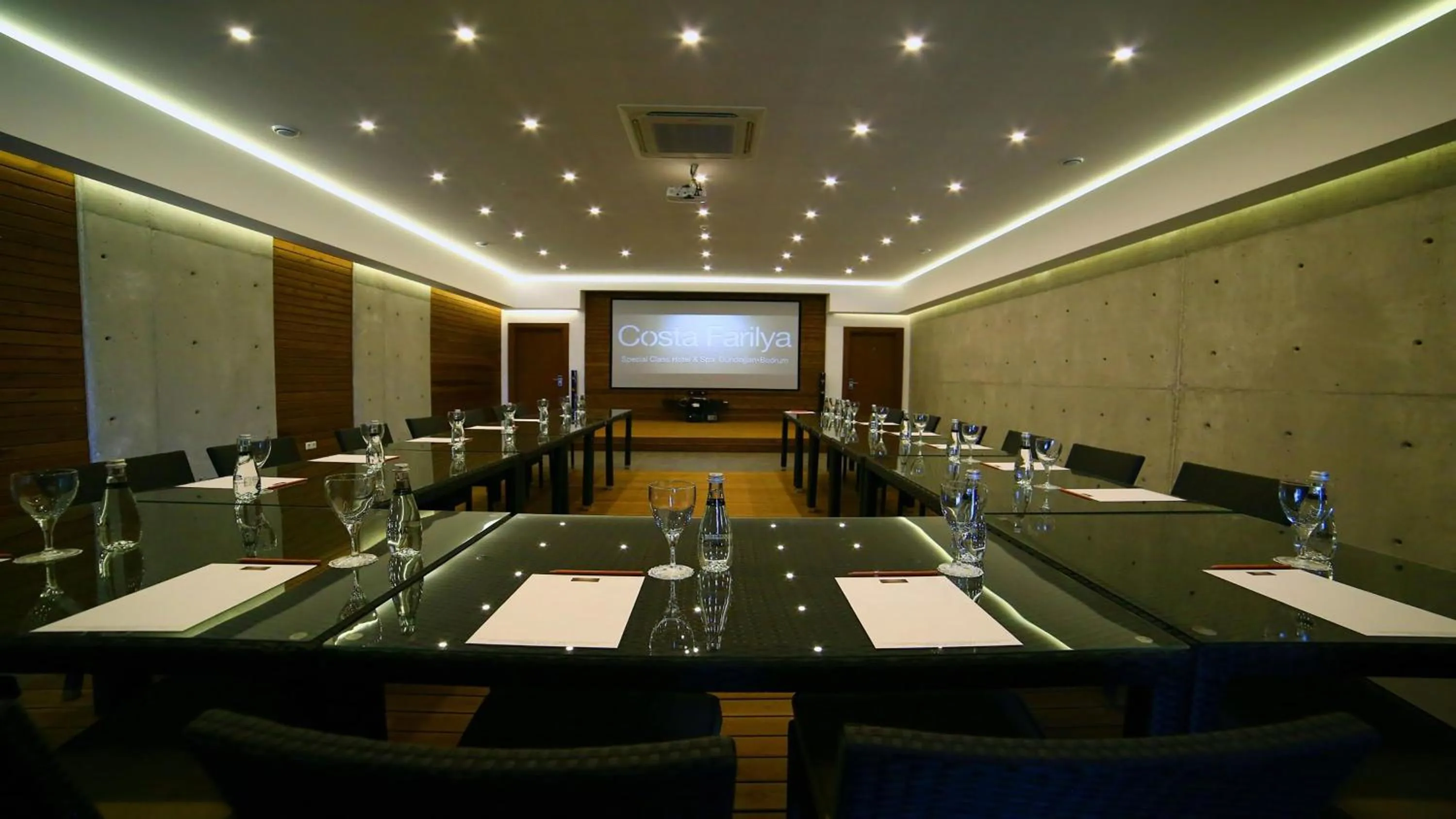 Meeting/conference room in Costa Farilya Special Class Hotel Bodrum