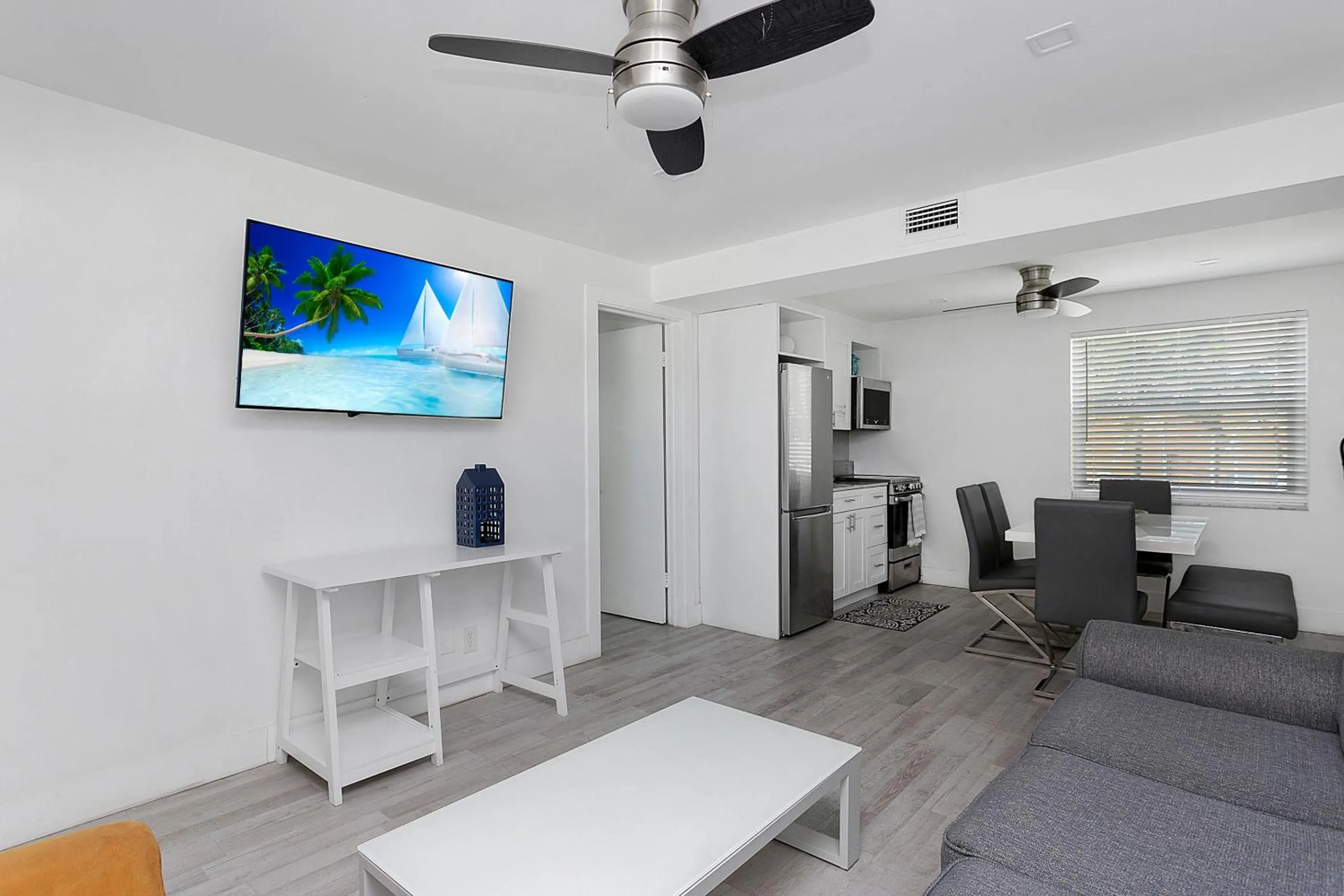 TV and multimedia in Blue Sky