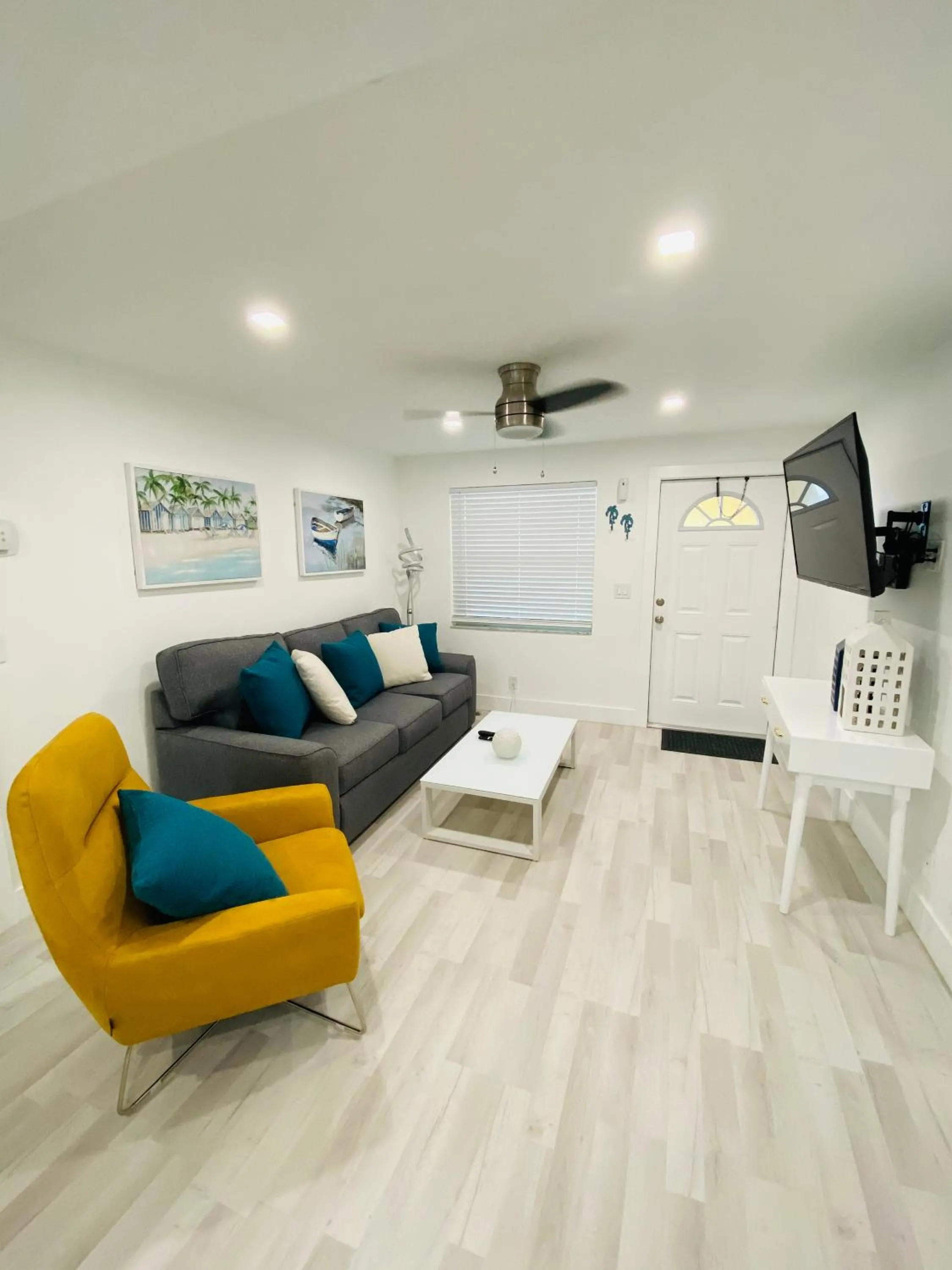 Living room in Blue Sky