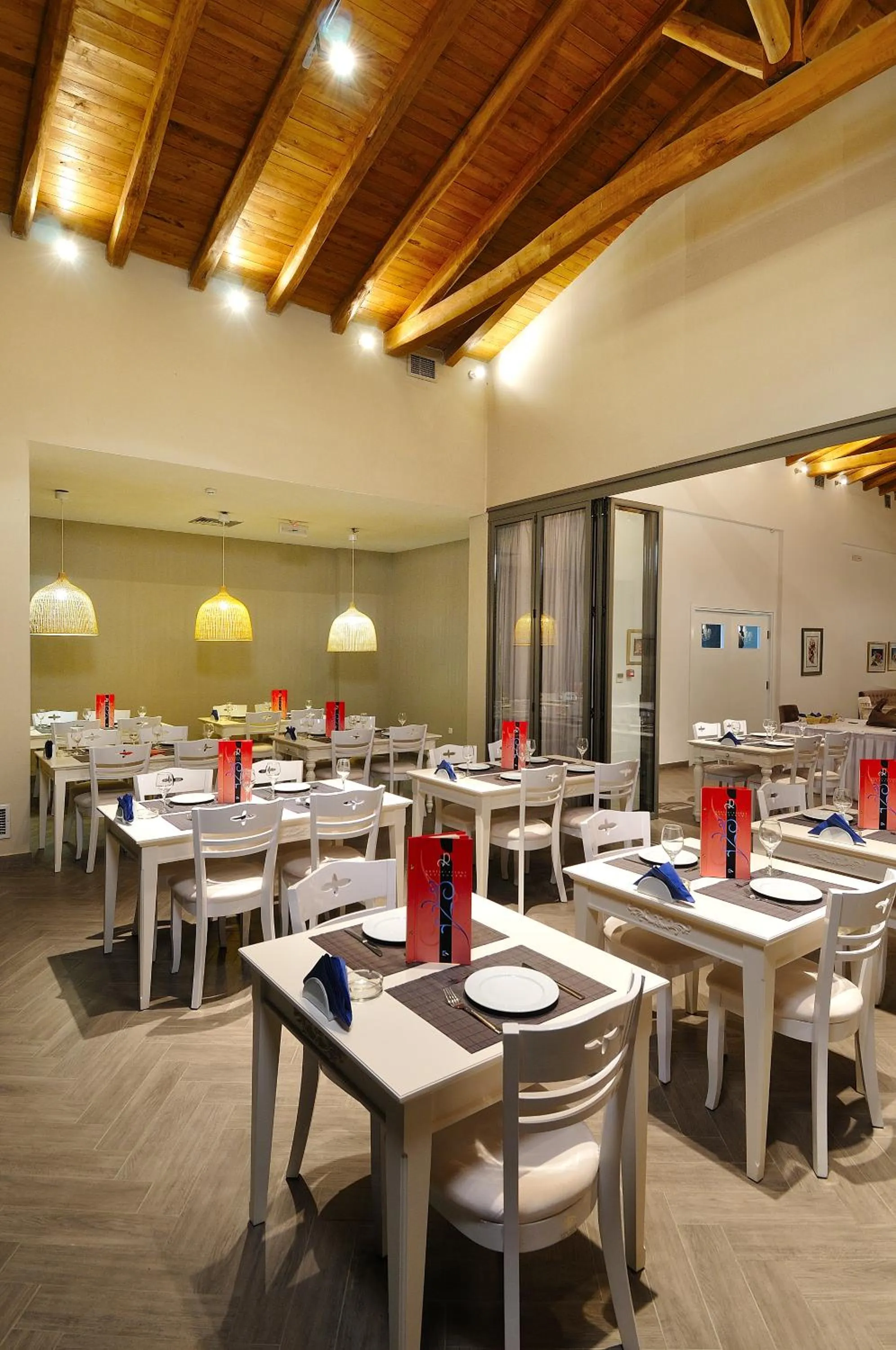 Restaurant/places to eat in Krotiri Resort