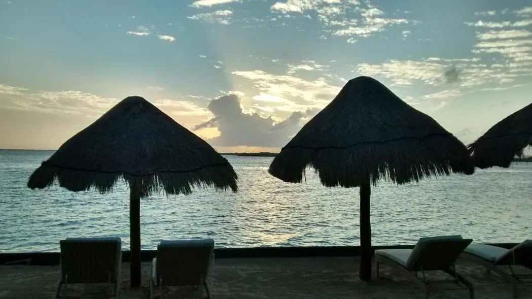 Property building in Sunset Marina Resort