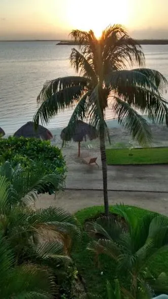 Property building in Sunset Marina Resort