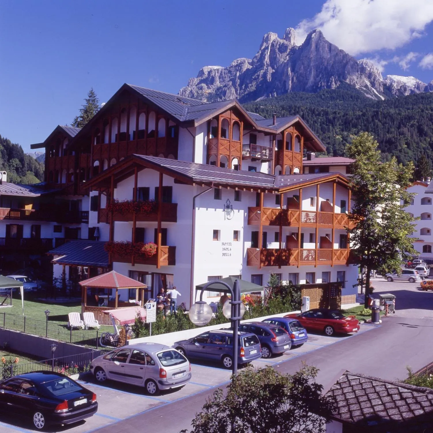 Property building in Hotel Isolabella Wellness