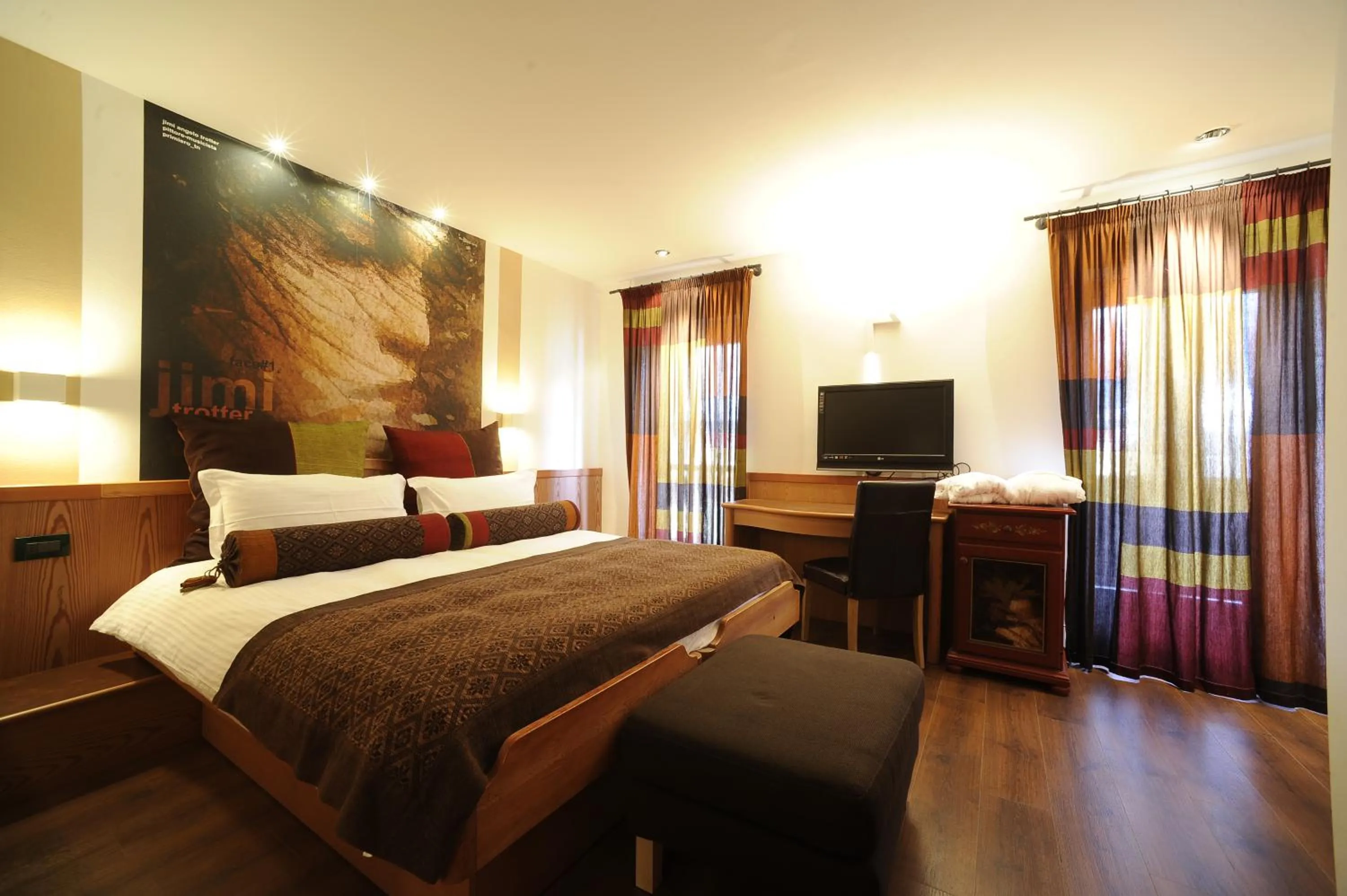 Photo of the whole room, Bed in Hotel Isolabella Wellness