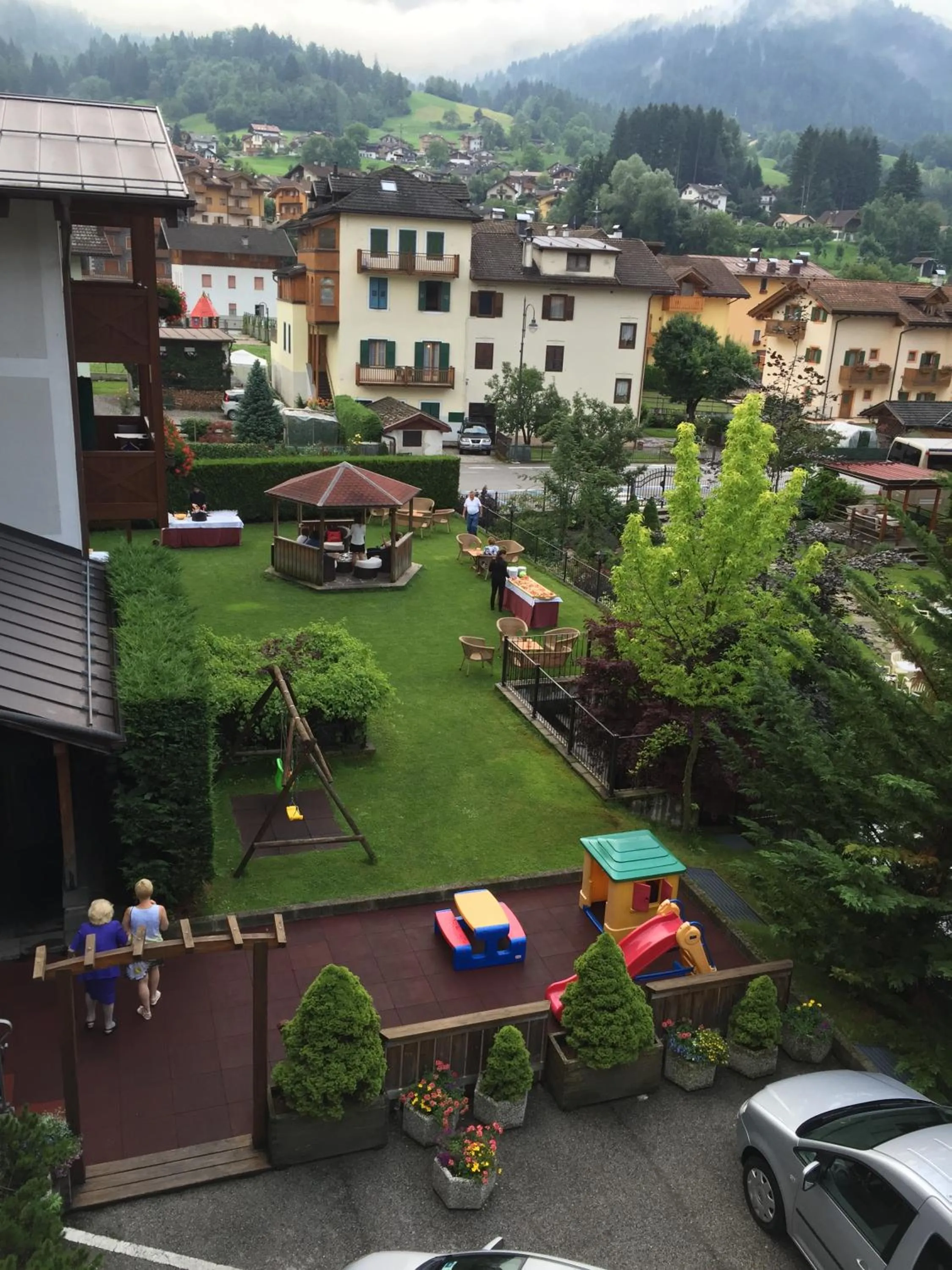Garden in Hotel Isolabella Wellness