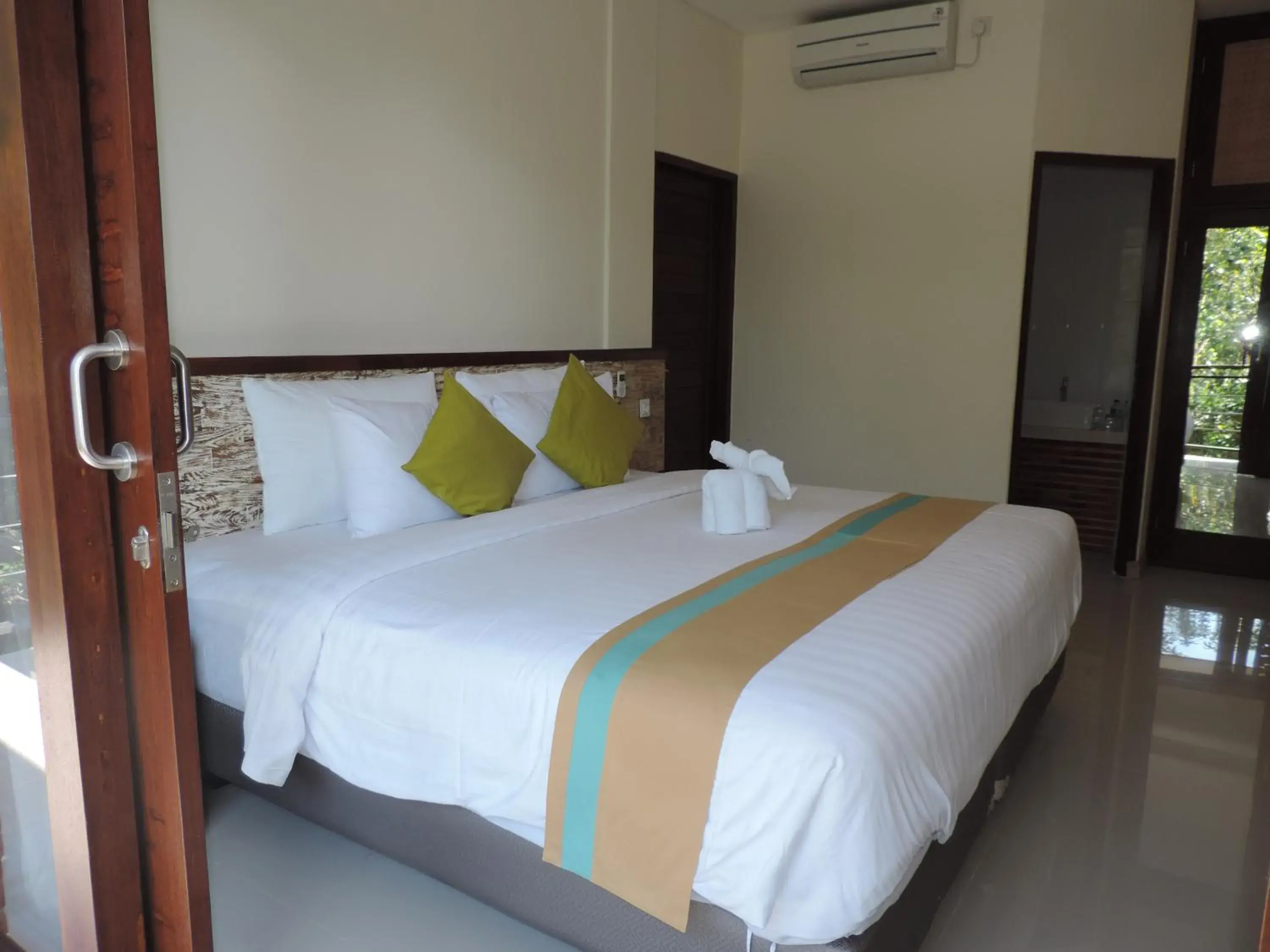 Bed in Kencana Ubud by Mahaputra Bed in Kencana Ubud by Mahaputra