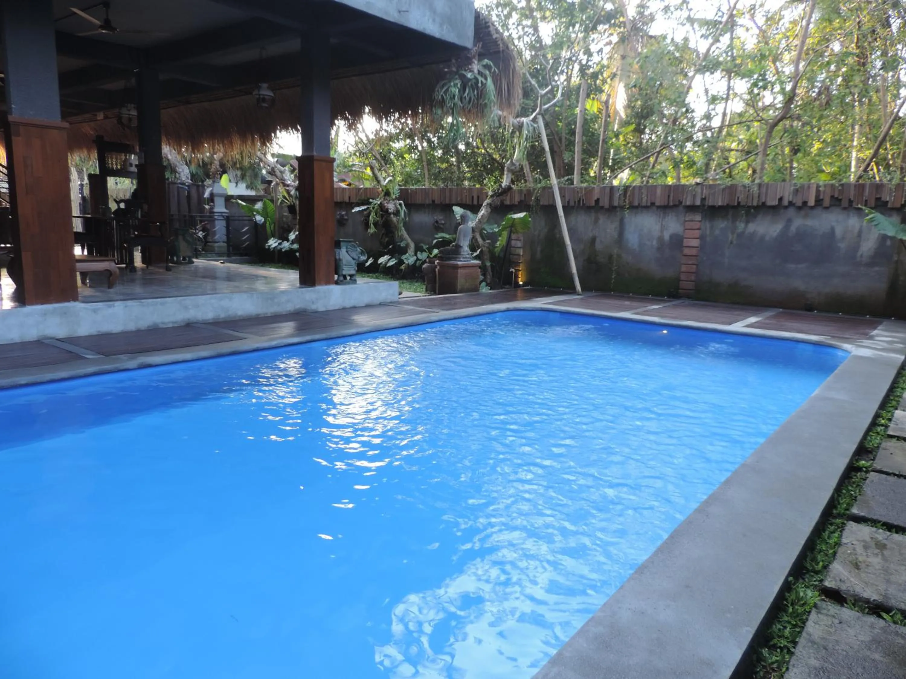 Swimming pool in Kencana Ubud by Mahaputra