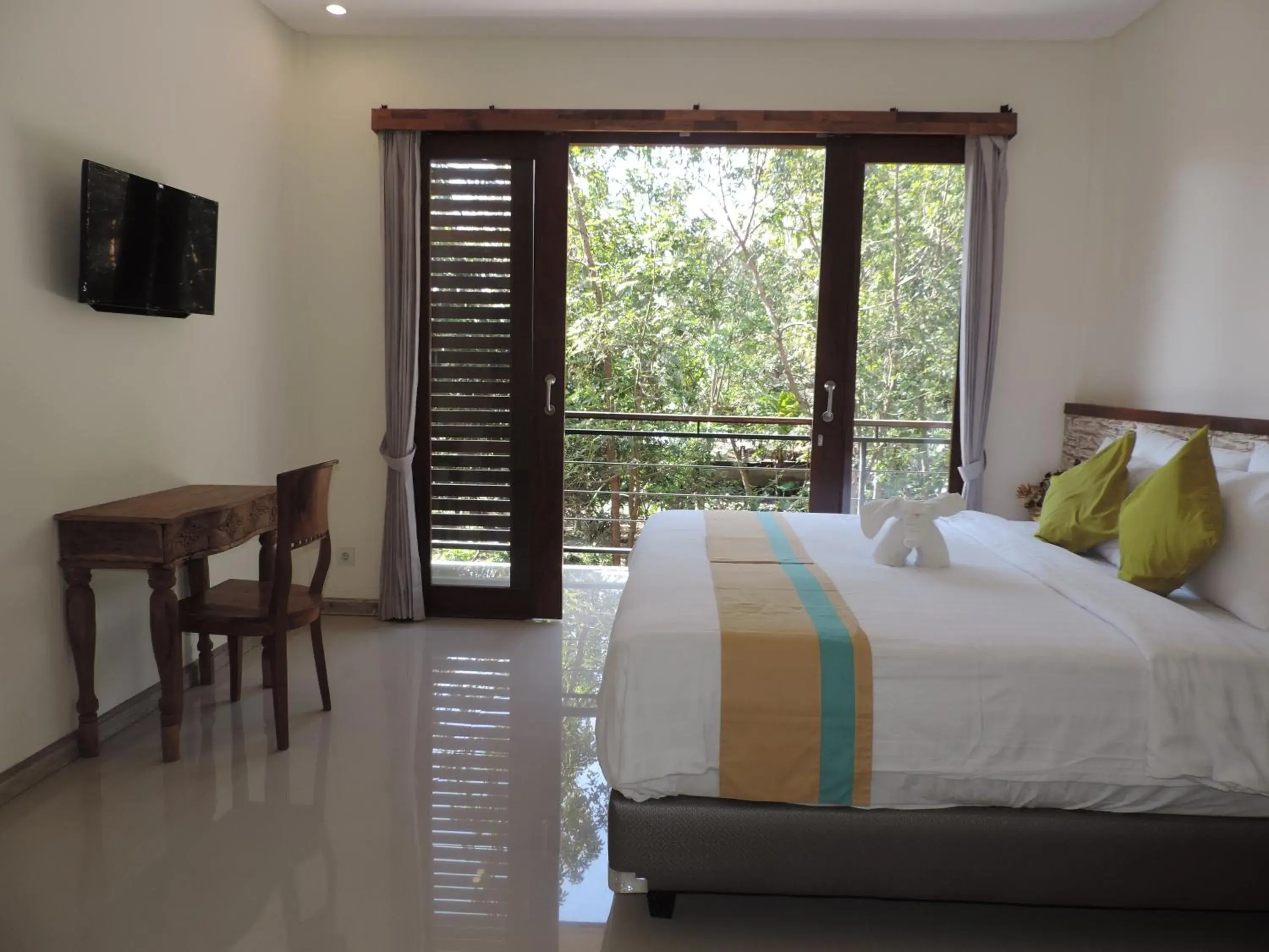 Bed in Kencana Ubud by Mahaputra Bed in Kencana Ubud by Mahaputra