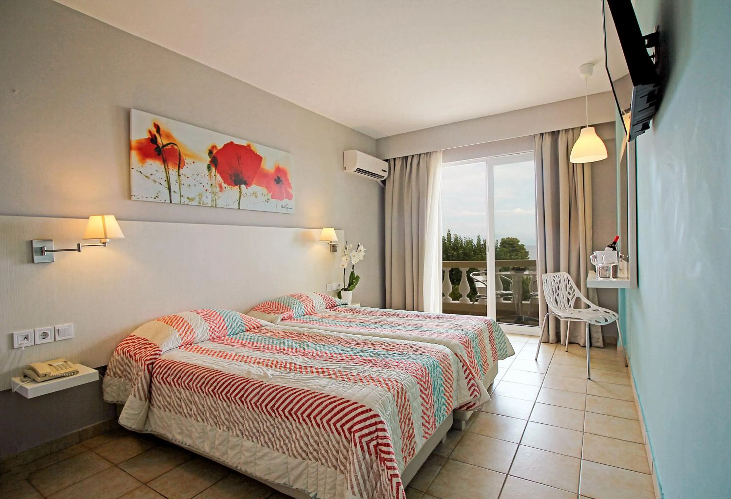 Bed in Mitsis Messonghi