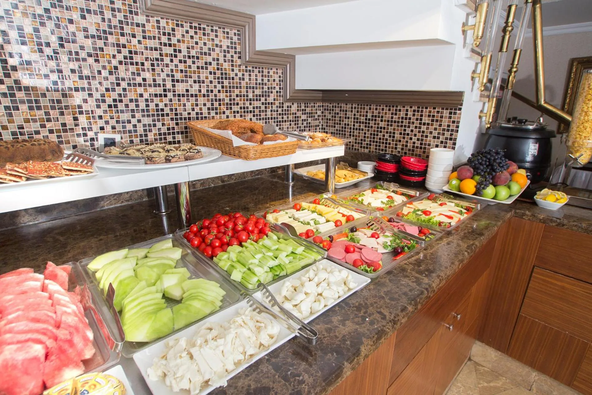 Buffet breakfast in Nova Plaza Taksim Square