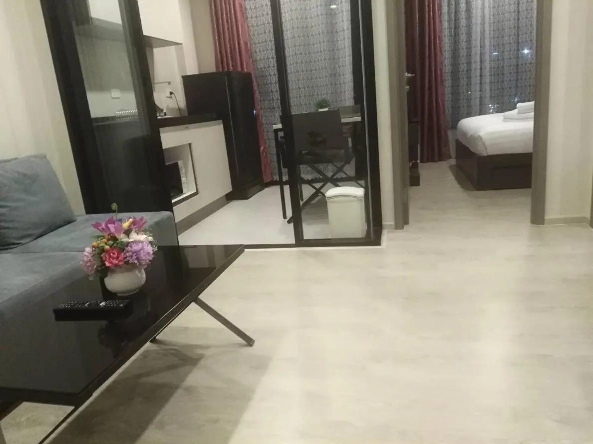 Bed in The BASE Central Pattaya by NKL