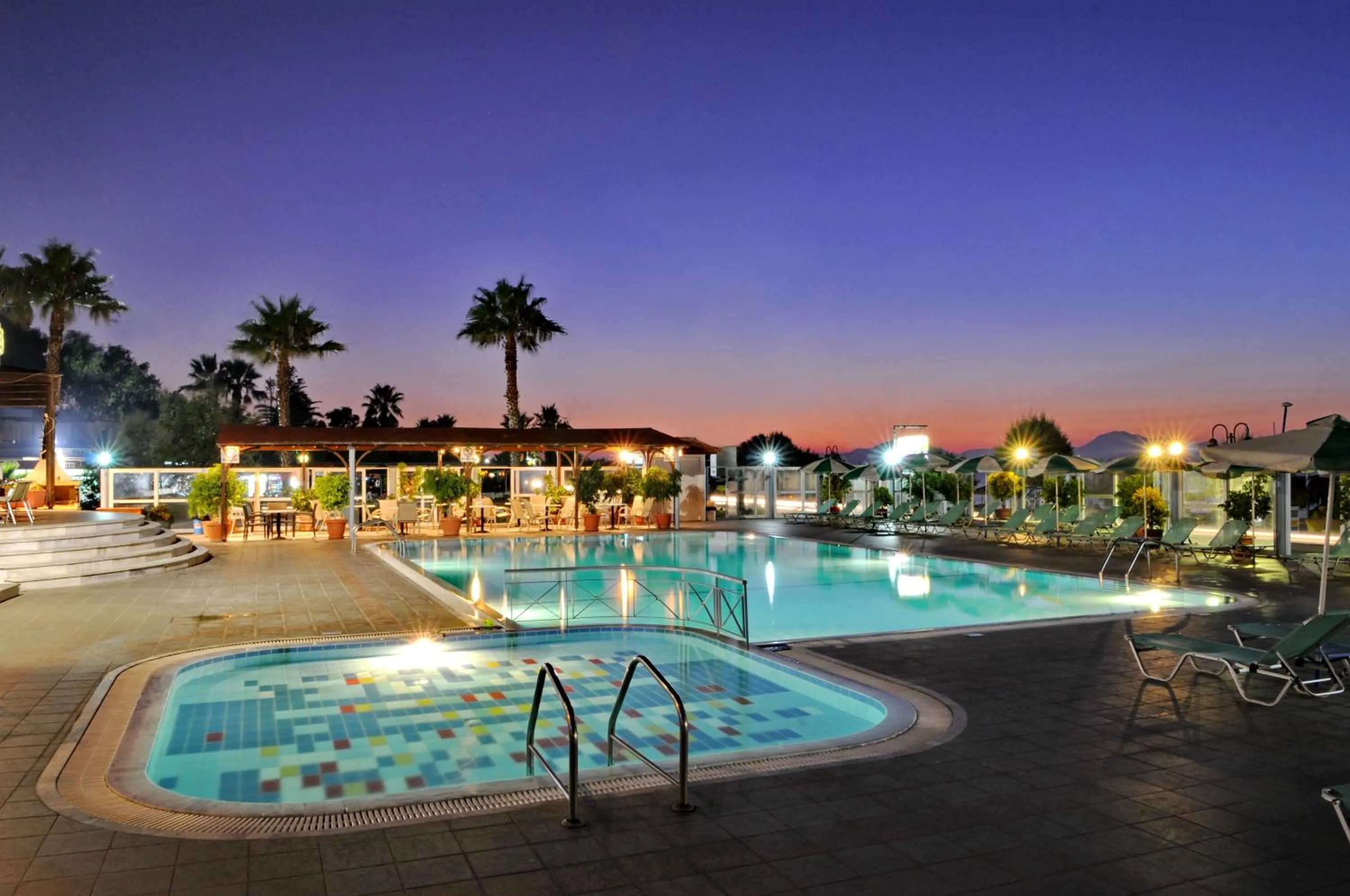 Swimming pool in Akti Dimis Hotel
