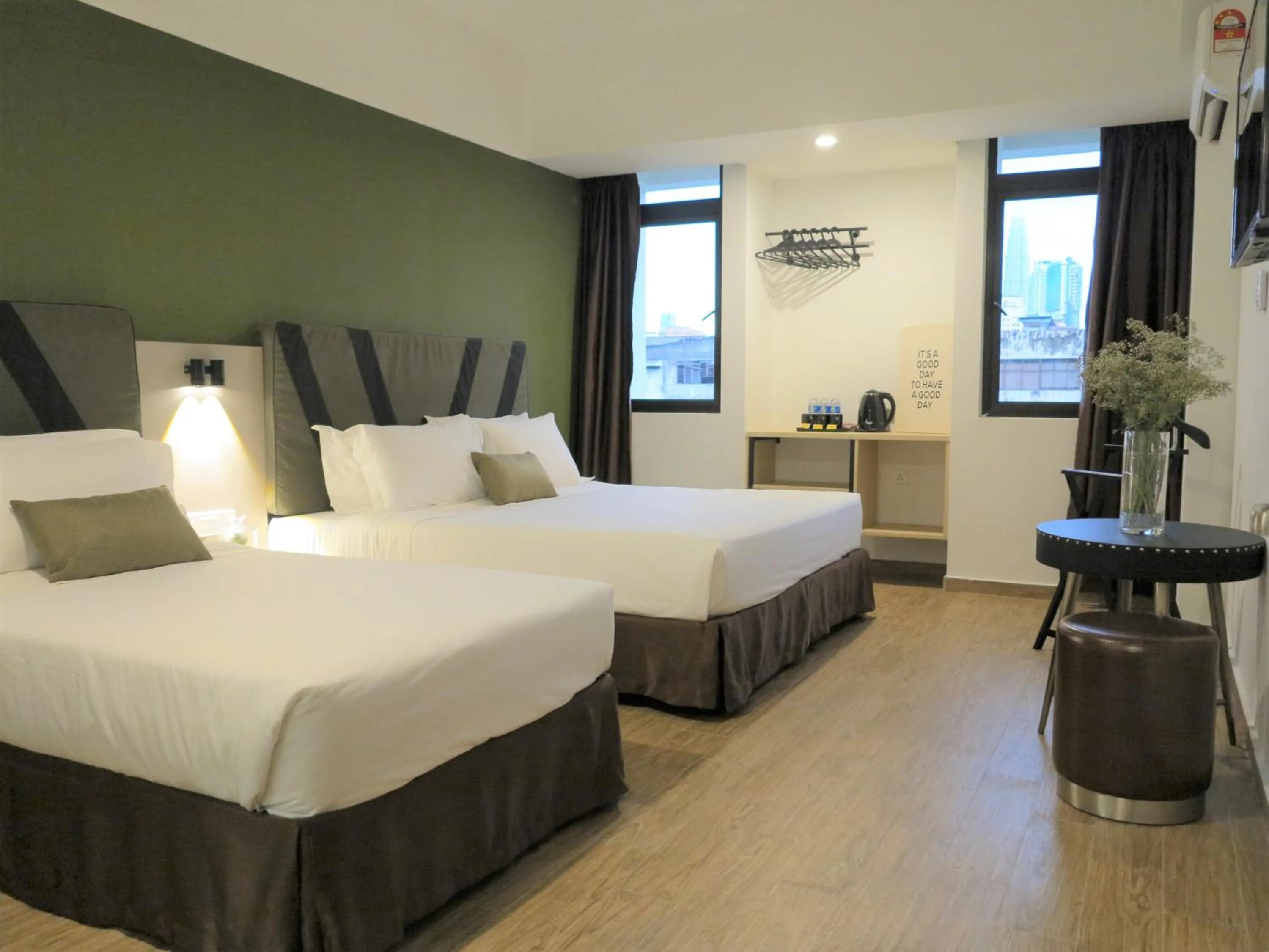 Bedroom, Bed in Leo Palace Hotel New Wing, WTC Kuala Lumpur