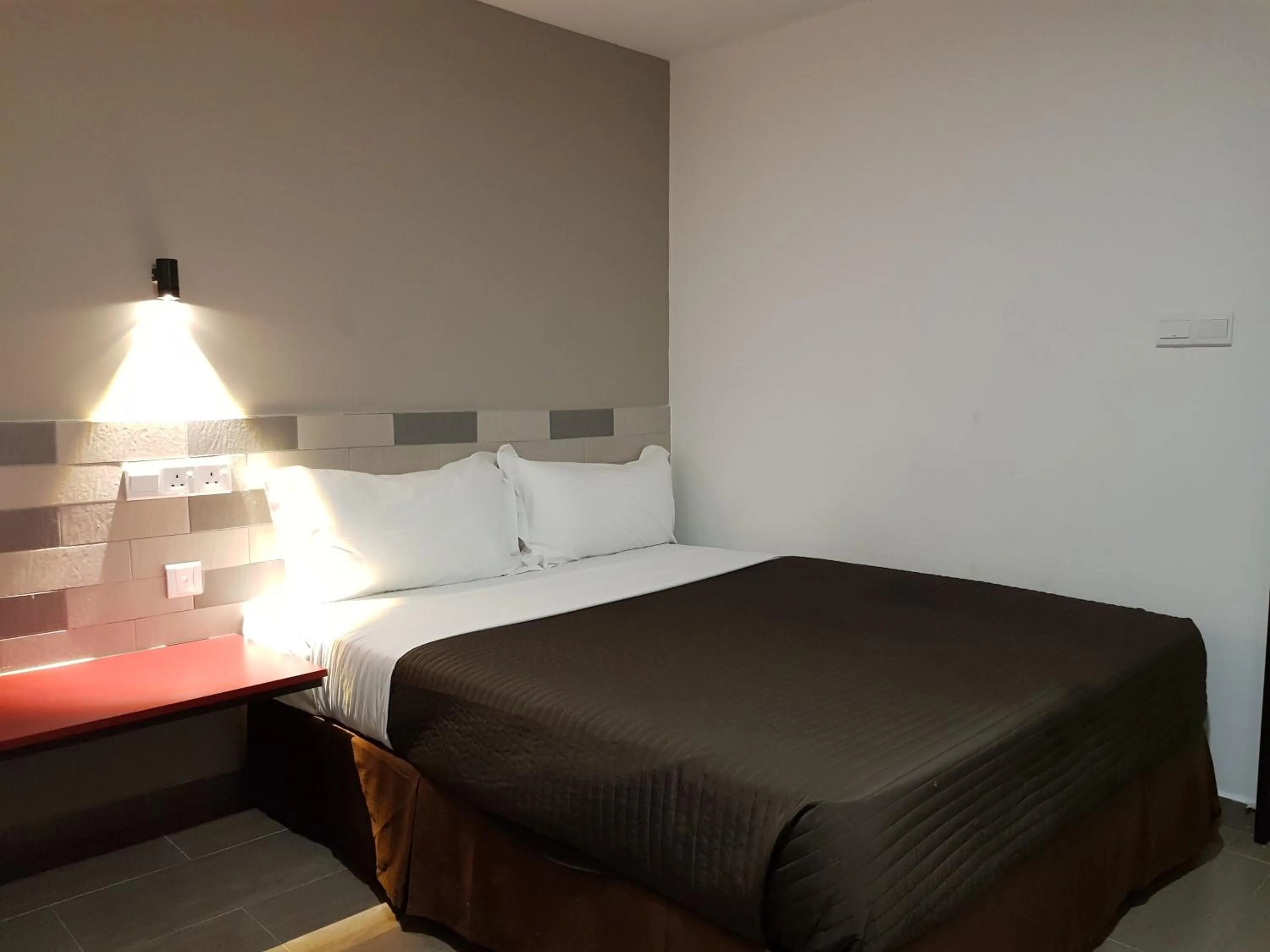 Bedroom, Bed in Leo Palace Hotel New Wing, WTC Kuala Lumpur