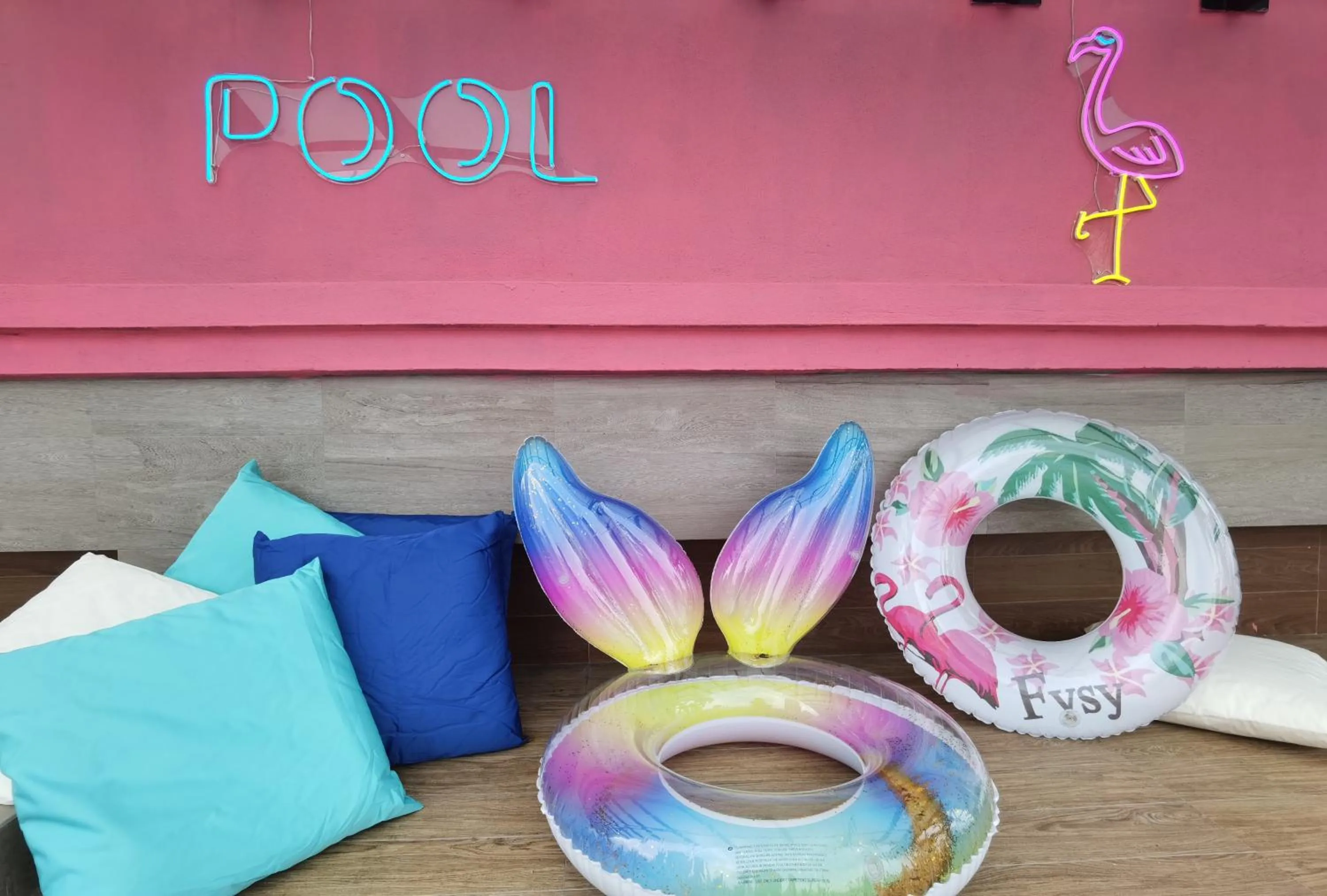 Swimming pool in Leo Palace Hotel New Wing, WTC Kuala Lumpur